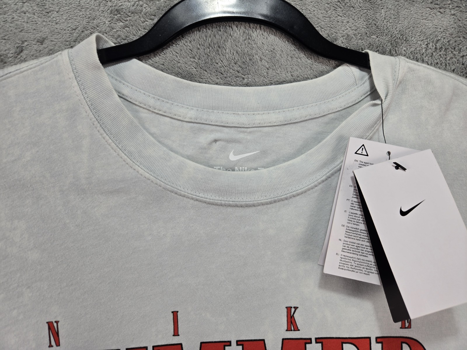 Nike Men’s Photon Dust Max90 Summer League Graphic T-Shirt HJ3434-025 Large NWT