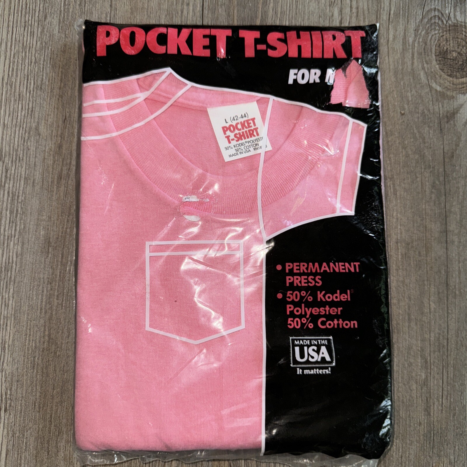 Vintage Pocket T Shirt Mens Large 80s Pink USA Made Single Stitch NOS Deadstock