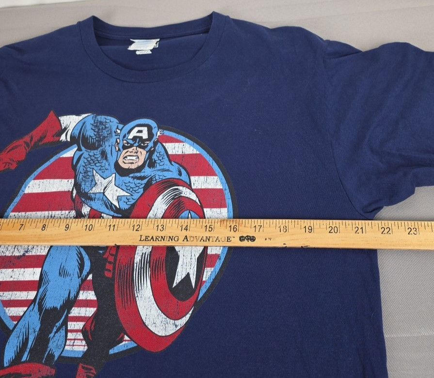 Captain America Mens Large Navy S/S Graphic T-Shirt Marvel Universe Patriotic US