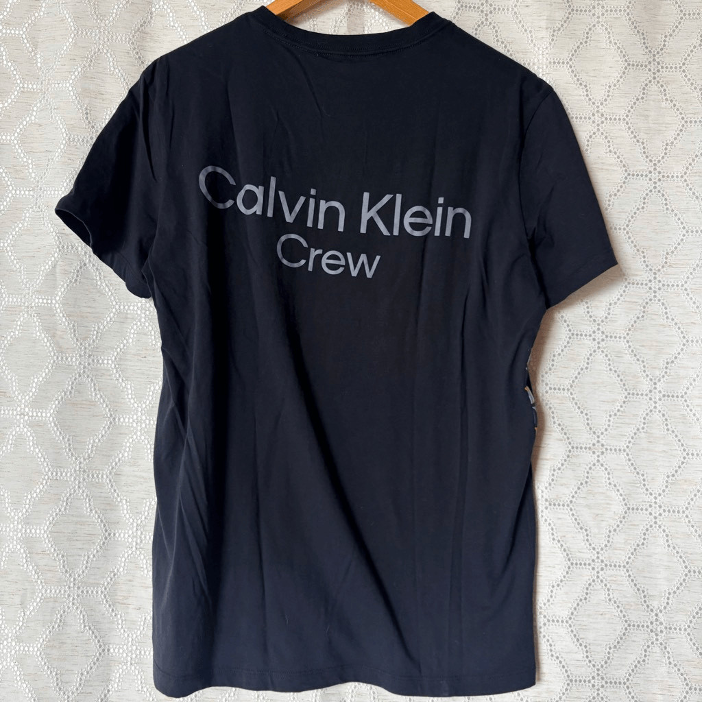 Calvin Klein M Black Tee Shirt Crewneck Top Preppy Sporty Luxury Casual Classic
