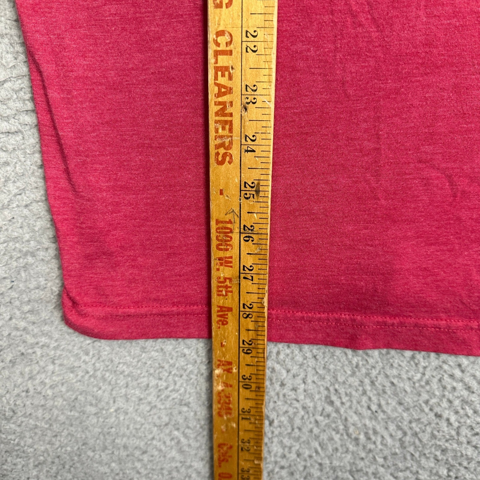 Guess Jeans Mens Large T-Shirt Graphic Tee Red Short Sleeve Crewneck Casual EUC