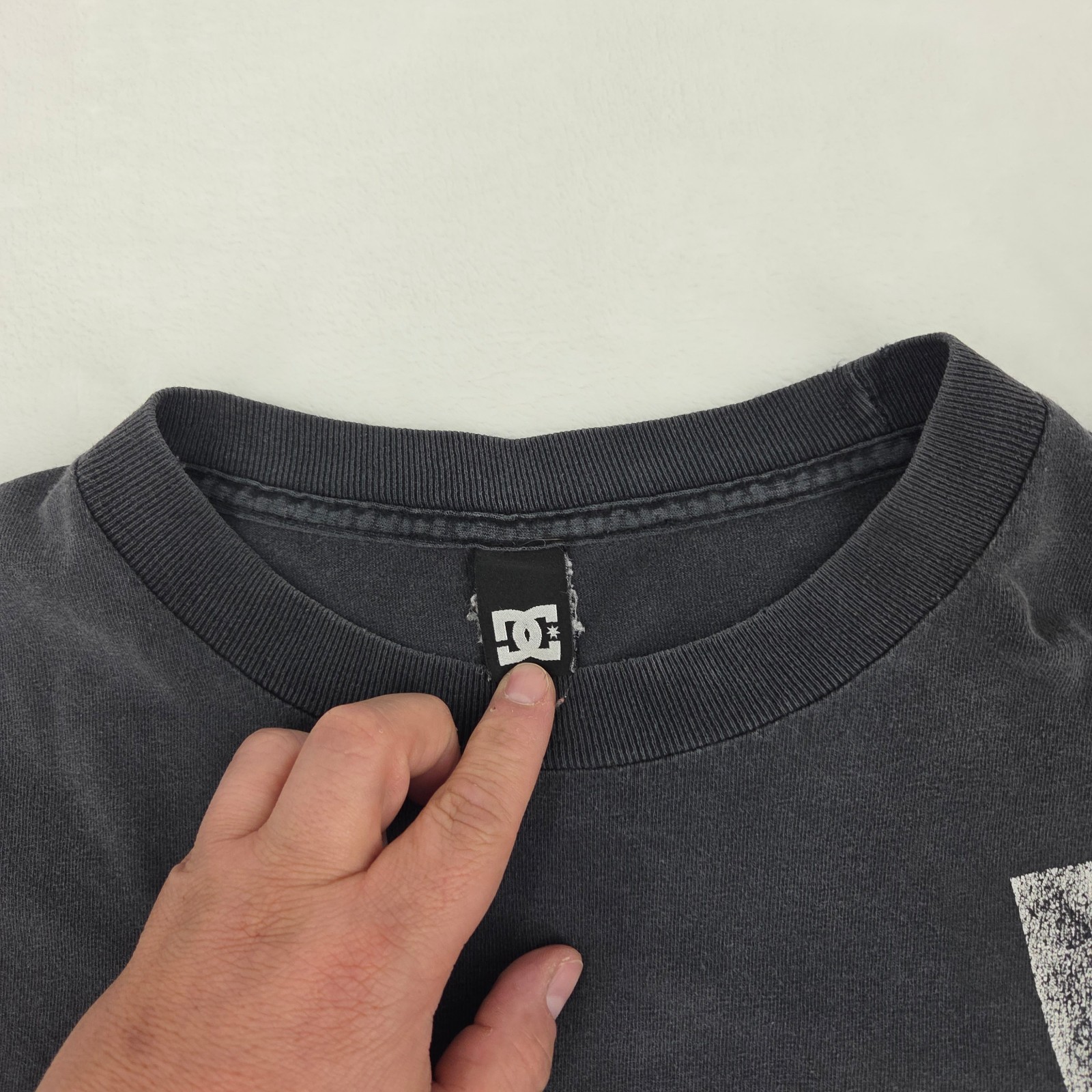 VTG Y2K DC Shoes Shirt Sz XXL Faded Worn Skate 2000’s See Pics
