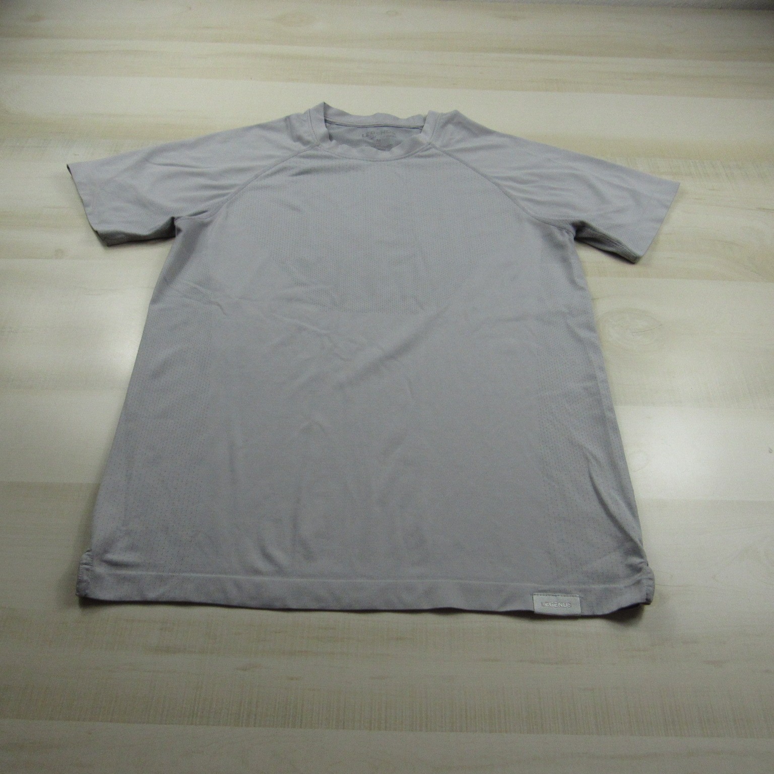 Legends Shirt Mens Medium Gray Tech Performance Stretch Breathable Wicking