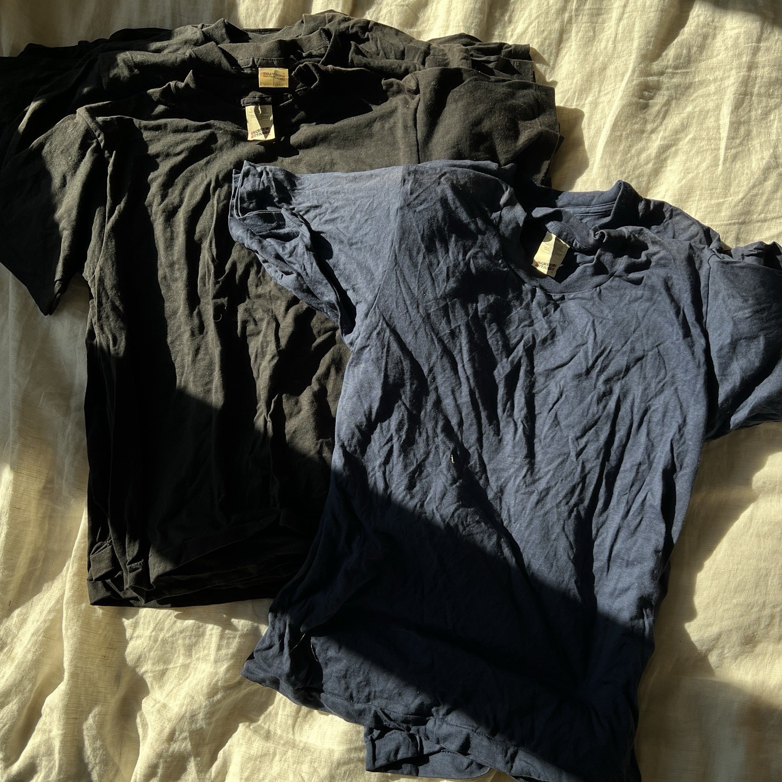 VTG Lot of 12 Screen Stars Blank 9Black 3Navy Small Single Stitch T-Shirts ‘80s