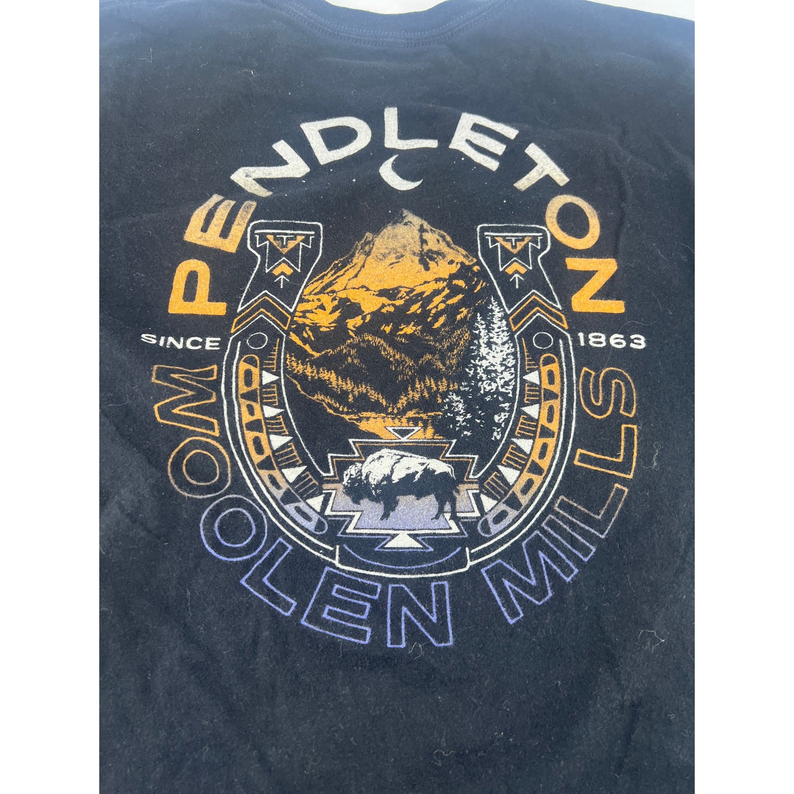 Pendleton Tshirt Adult Large Black Sportswear Preppy Casual Lounge Pullover