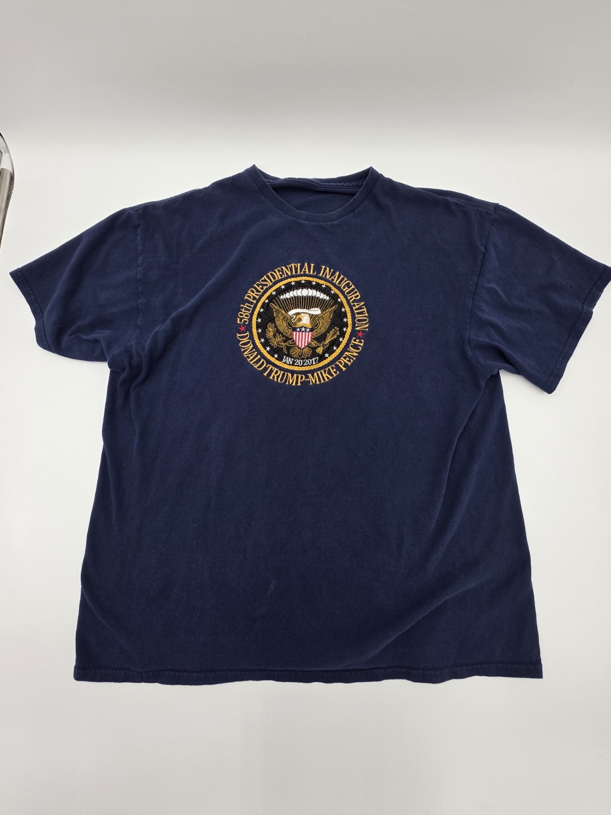 Donald Trump Mike Pence 2017 Inauguration T Shirt XL Navy Blue 58th President…