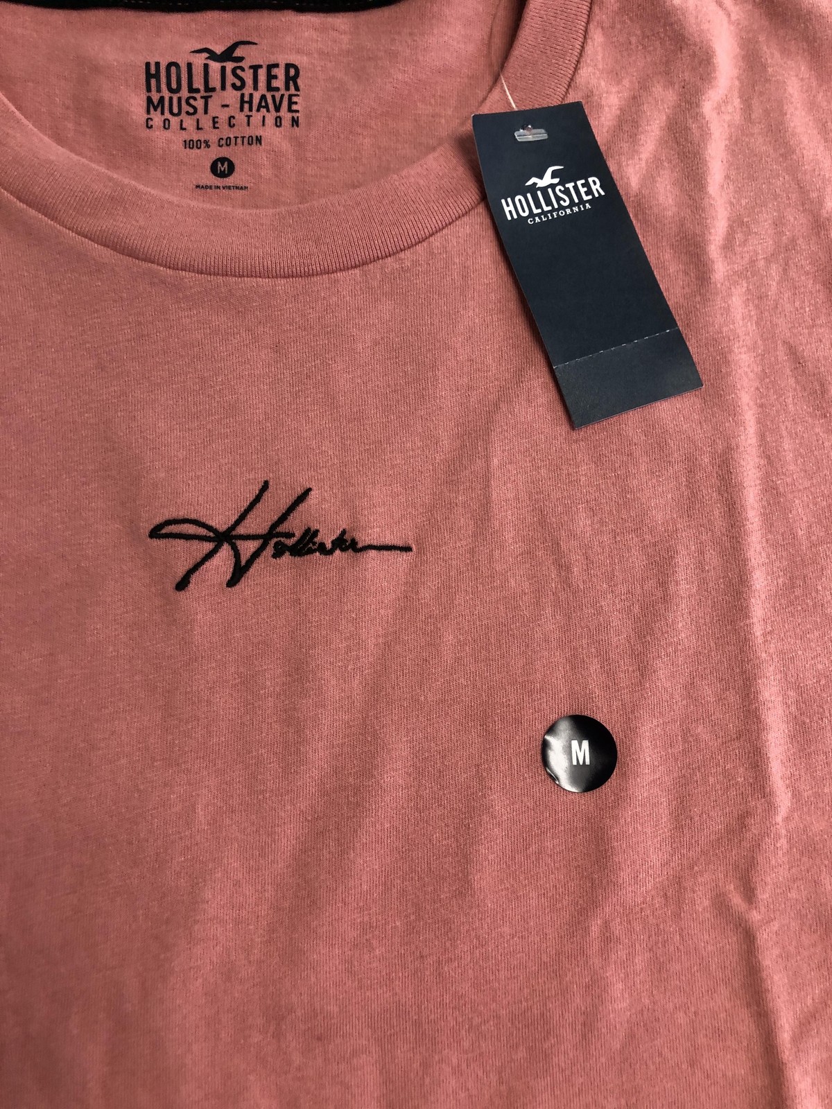 Hollister Shirt Mens Medium Pink Must-Have Collection Logo Cotton Crewneck Tee