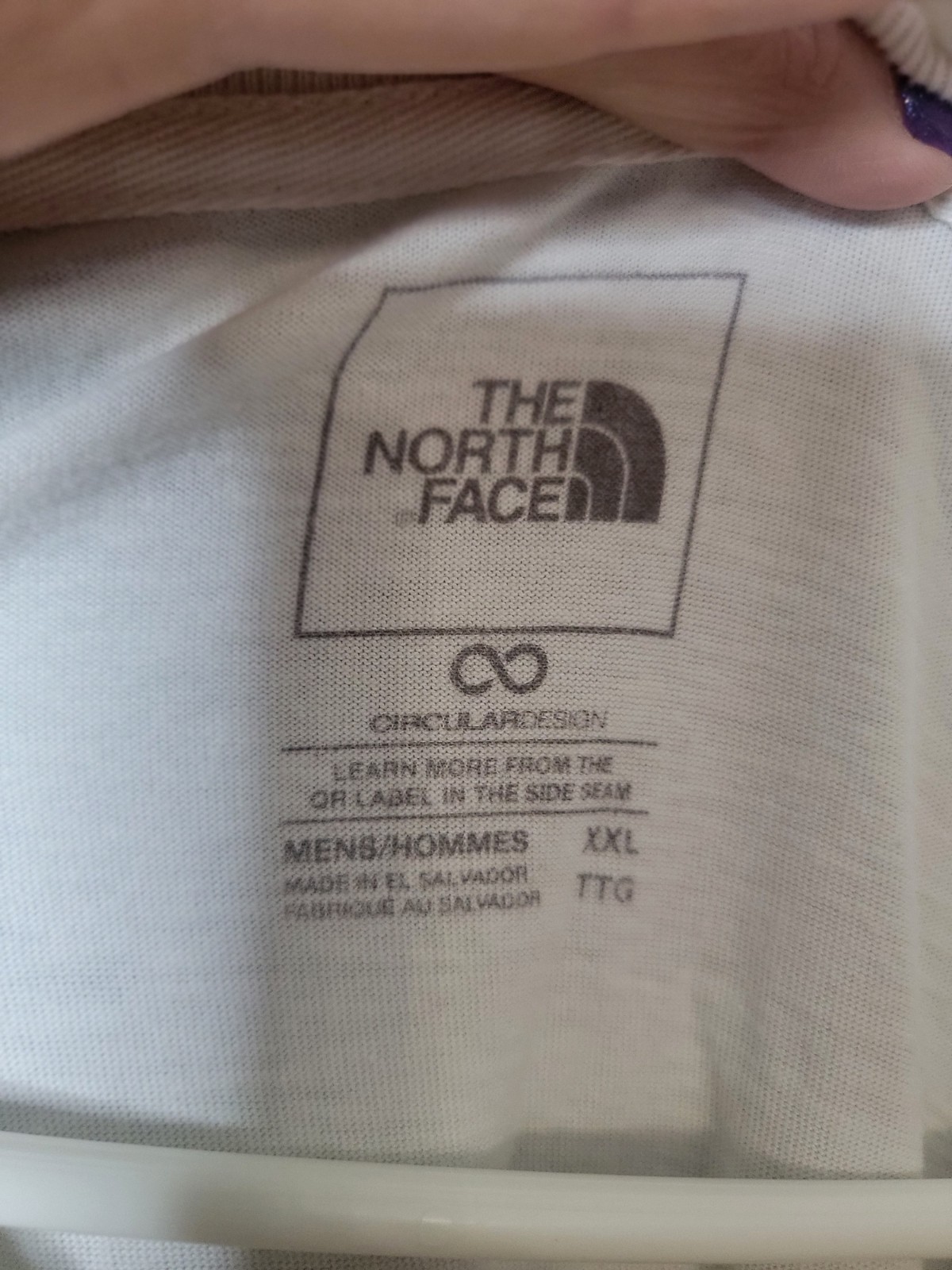 The NORTH face White Short Sleeve Mens Shirt With An Embroidered Logo. Cotton.
