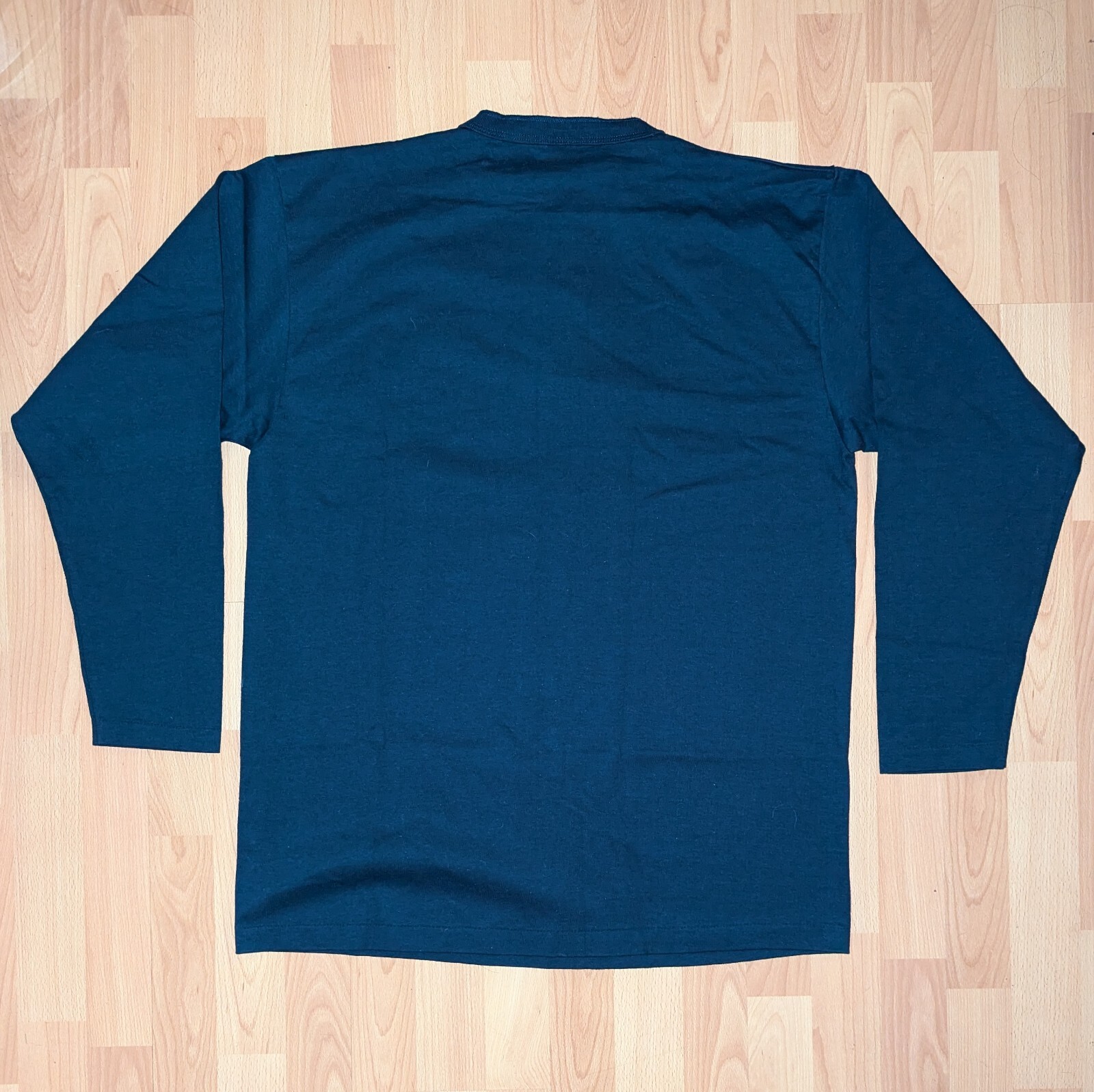 Vintage 90s Aladdin Promo Embroidered Logo Single Stitch Henley Disney T-Shirt