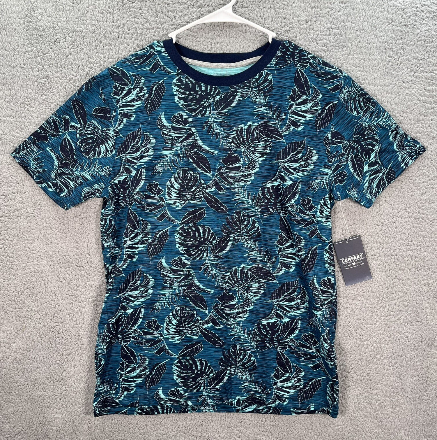 Trademark Company 81 Shirt Adult Medium Blue Preppy Aloha Beach Hawaiian NEW