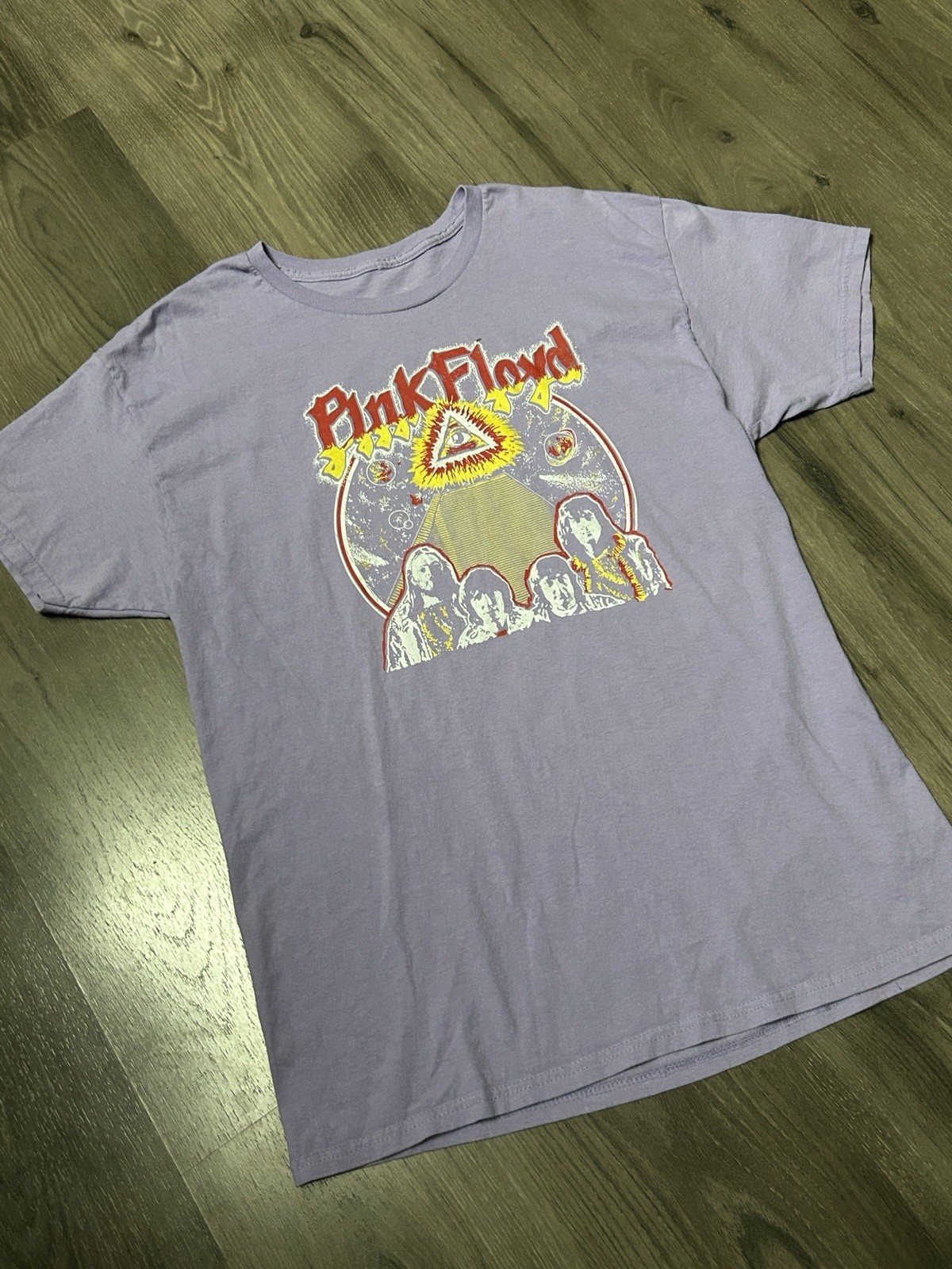 Pink Floyd Official License Purple Graphic T-Shirt Men’s Size M