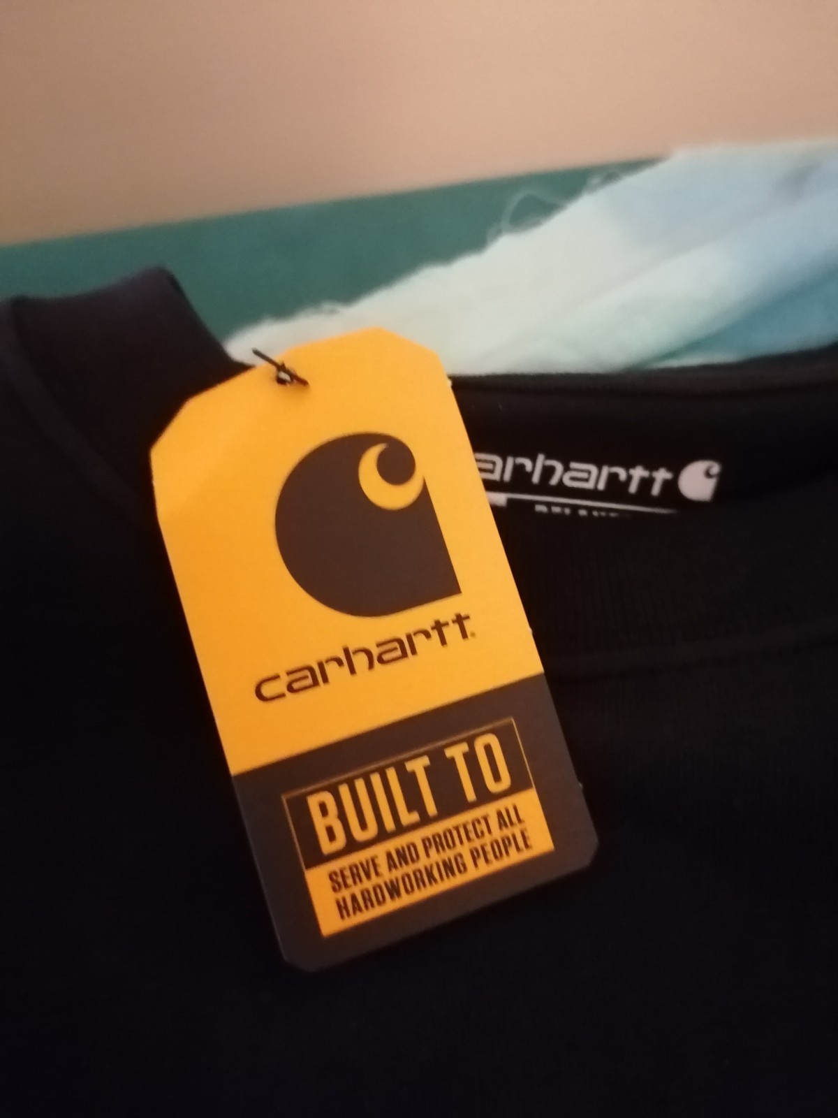 Basic T-shirt with classic writing