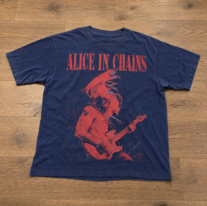 Alice in Chains Vintage Style Navy Graphic T-Shirt Unisex Grunge Band Tee