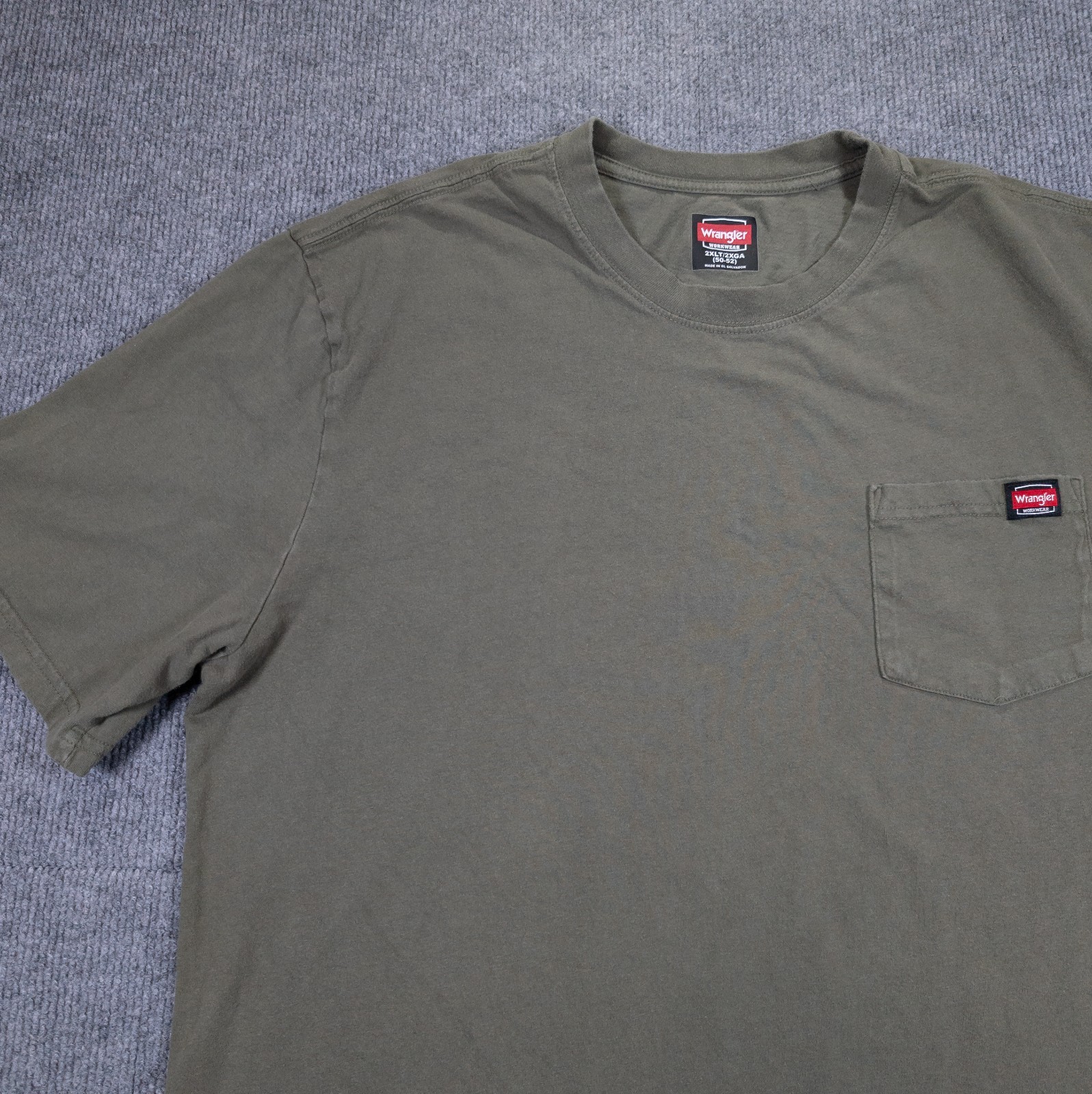 Wrangler Workwear Men’s 2XLT Tall Green Short Sleeve Pocket Tee