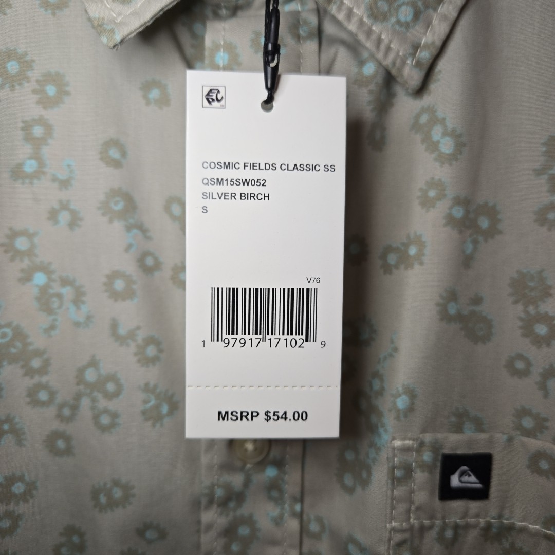 Quiksilver Men’s Cosmic Fields Classic SS Button Up Shirt Gray Size Small NWT