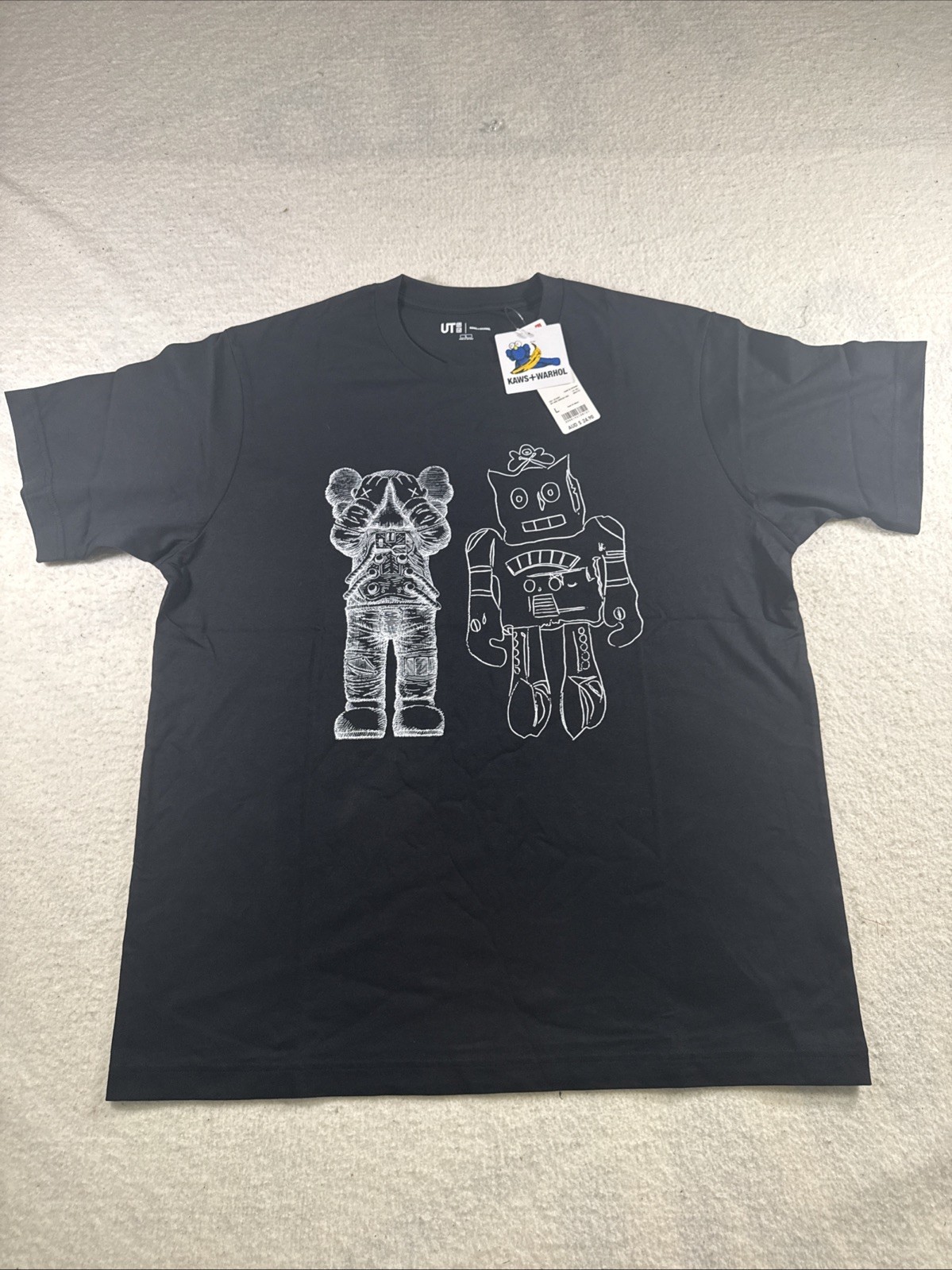 New Uniqlo UT KAWS Warhol Graphic Tee T-Shirt Black With Tags Size Large