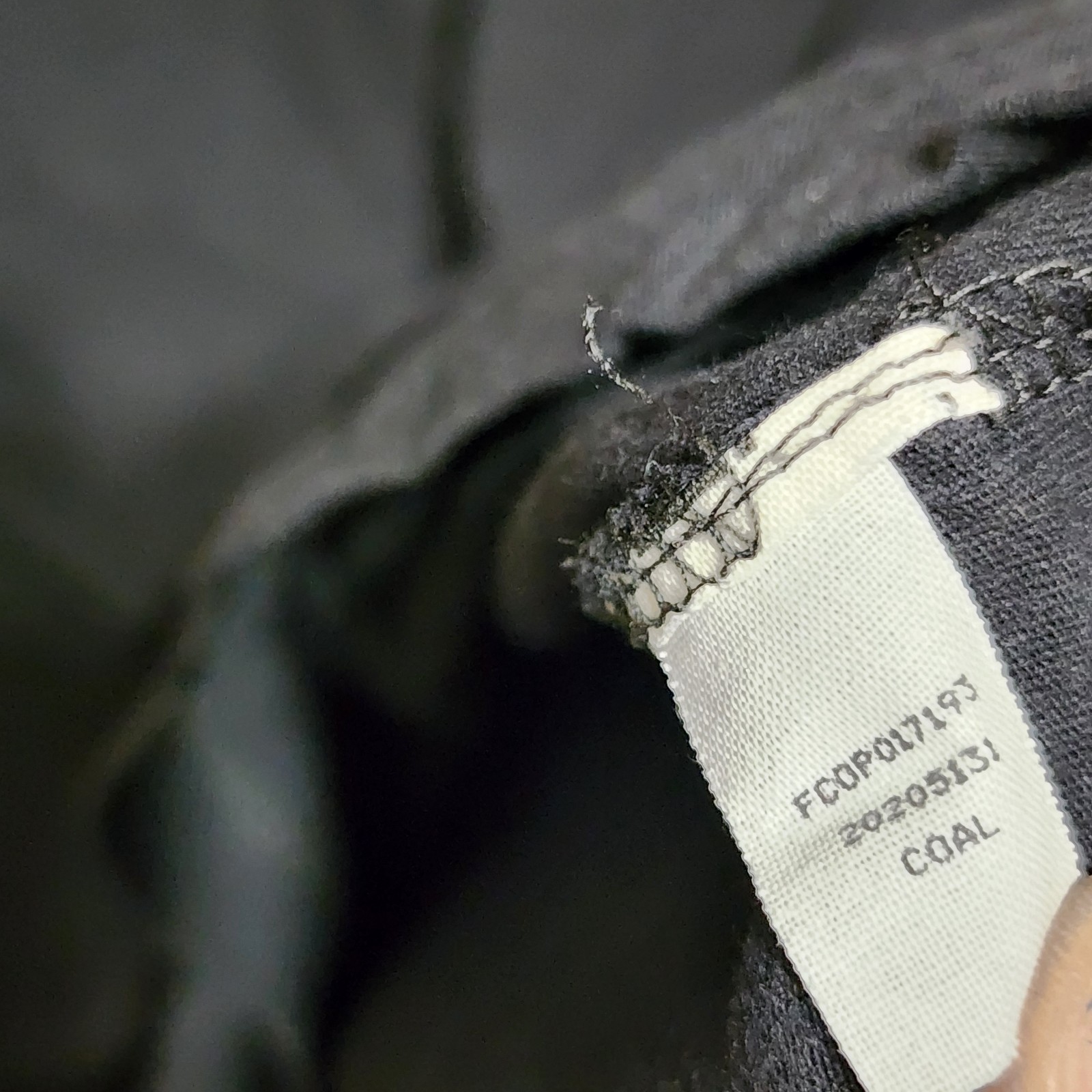 Filson Coal Black Pocket Tee Shirt 100% Cotton Size XL Better Outdoor Clothes