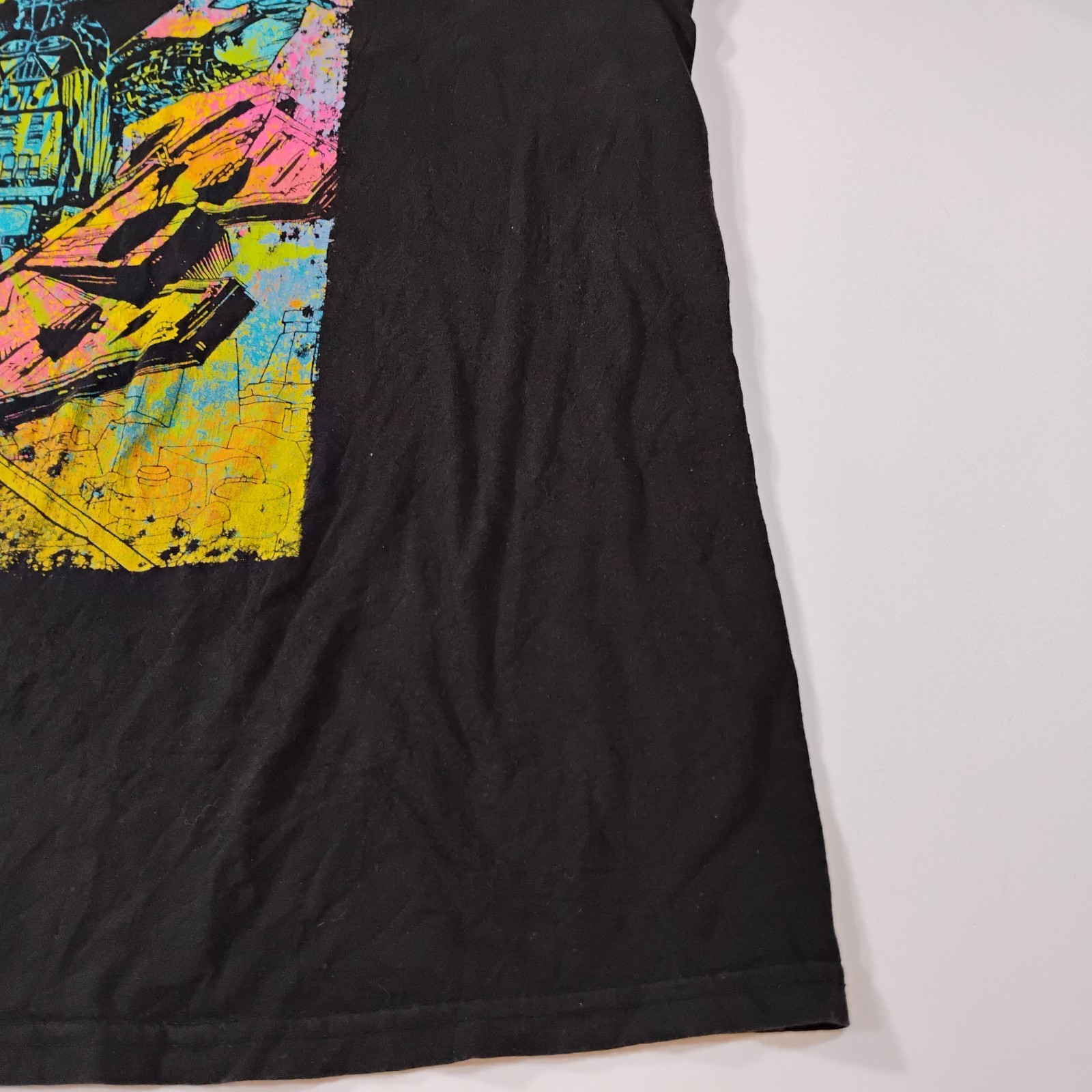 Star Wars “The Mighty Vader” Comic Book Theme Men’s Size Large Short Sleeve Tee