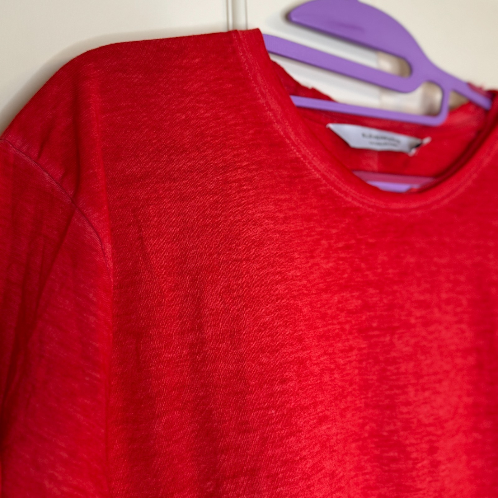 ELEVENPARIS Semi Sheer Raw Neckline and Hem Red Crewneck Tee Men’s Medium
