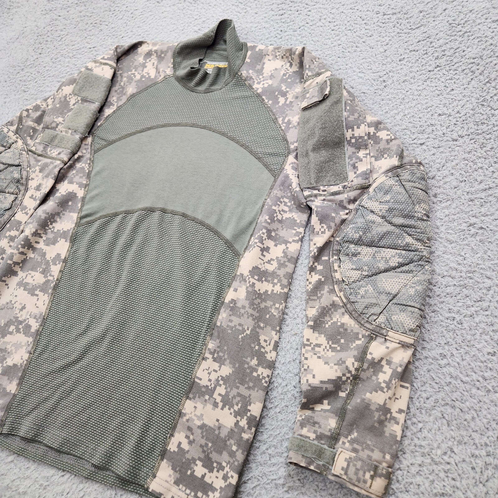 Massif Shirt Mens XS Performance Team Soldier Tactical Camo Gear Army Combat