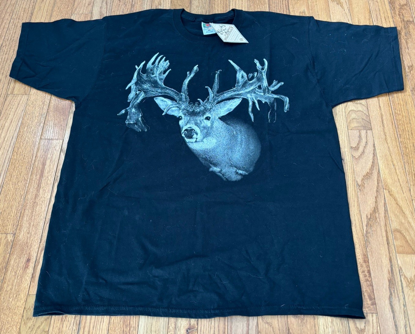 VTG Big Buck Deer Black T-Shirt NWT Legendary Whitetails Genuine Merchandise XL
