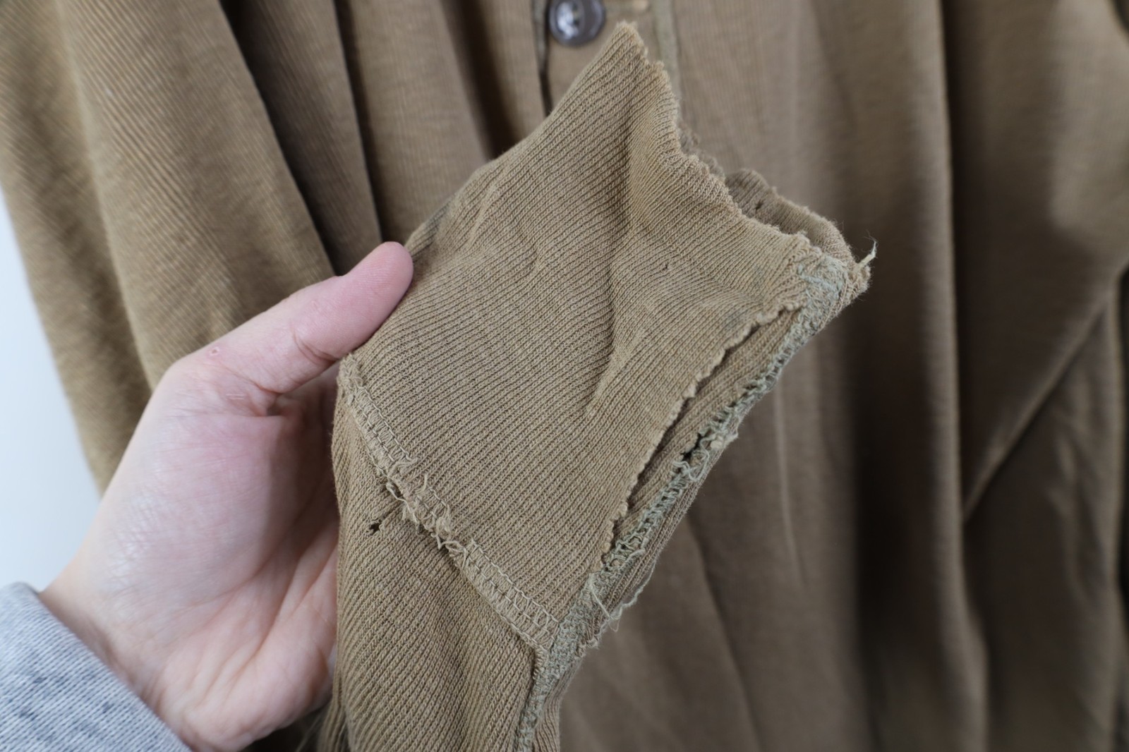 Vtg USGI Mens XL Thrashed Wool Blend Ribbed Knit Henley Undershirt T-Shirt USA