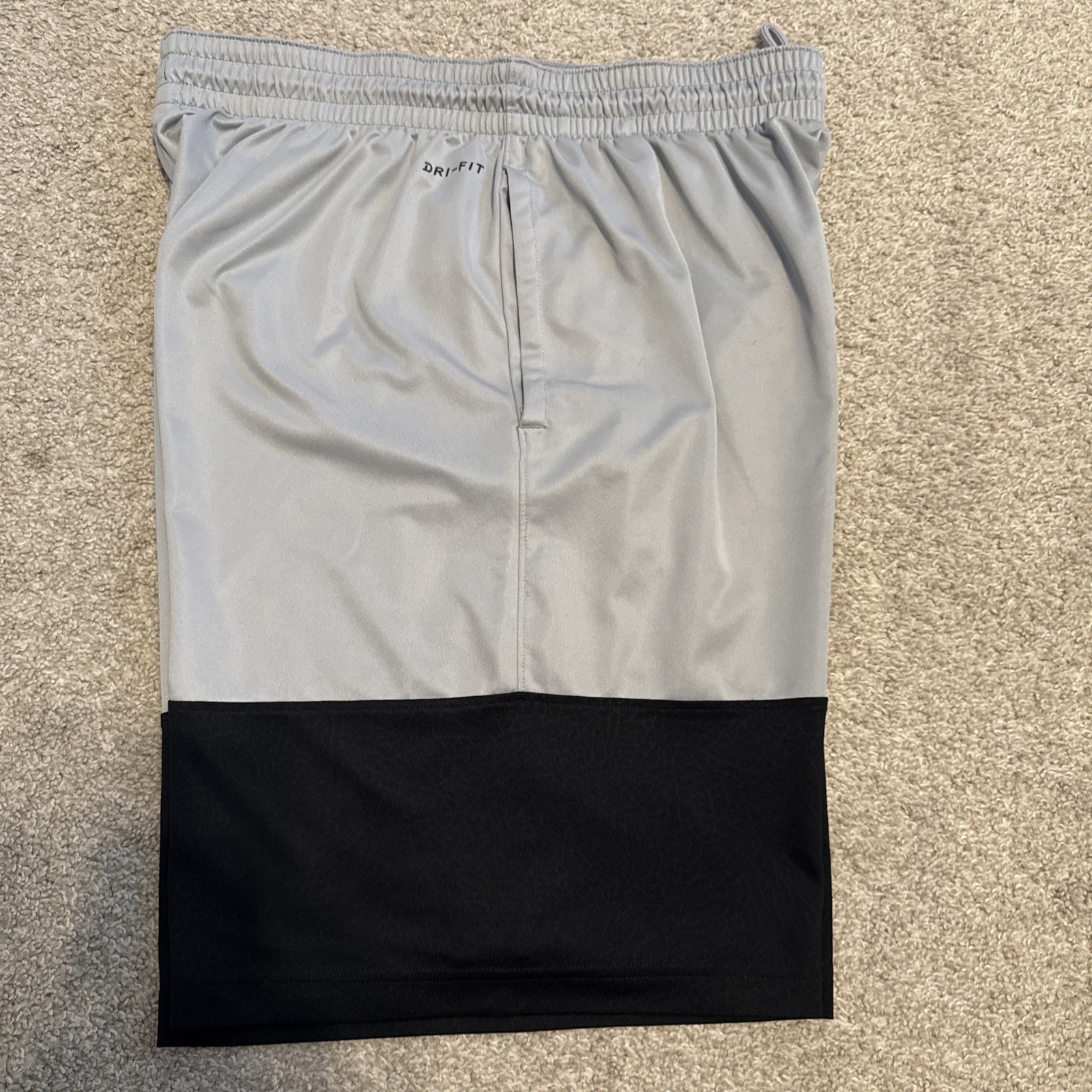 Nike Air Jordan Lot Of Shorts And T Shirt Mens Size XL Both Used NICE RETRO 12