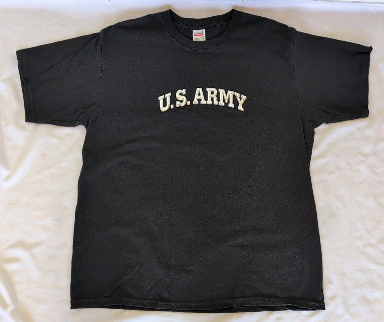 T-Shirt XL, US Army in Silver Raised Letters, UNIQUE, a Little Bling to It, NEW