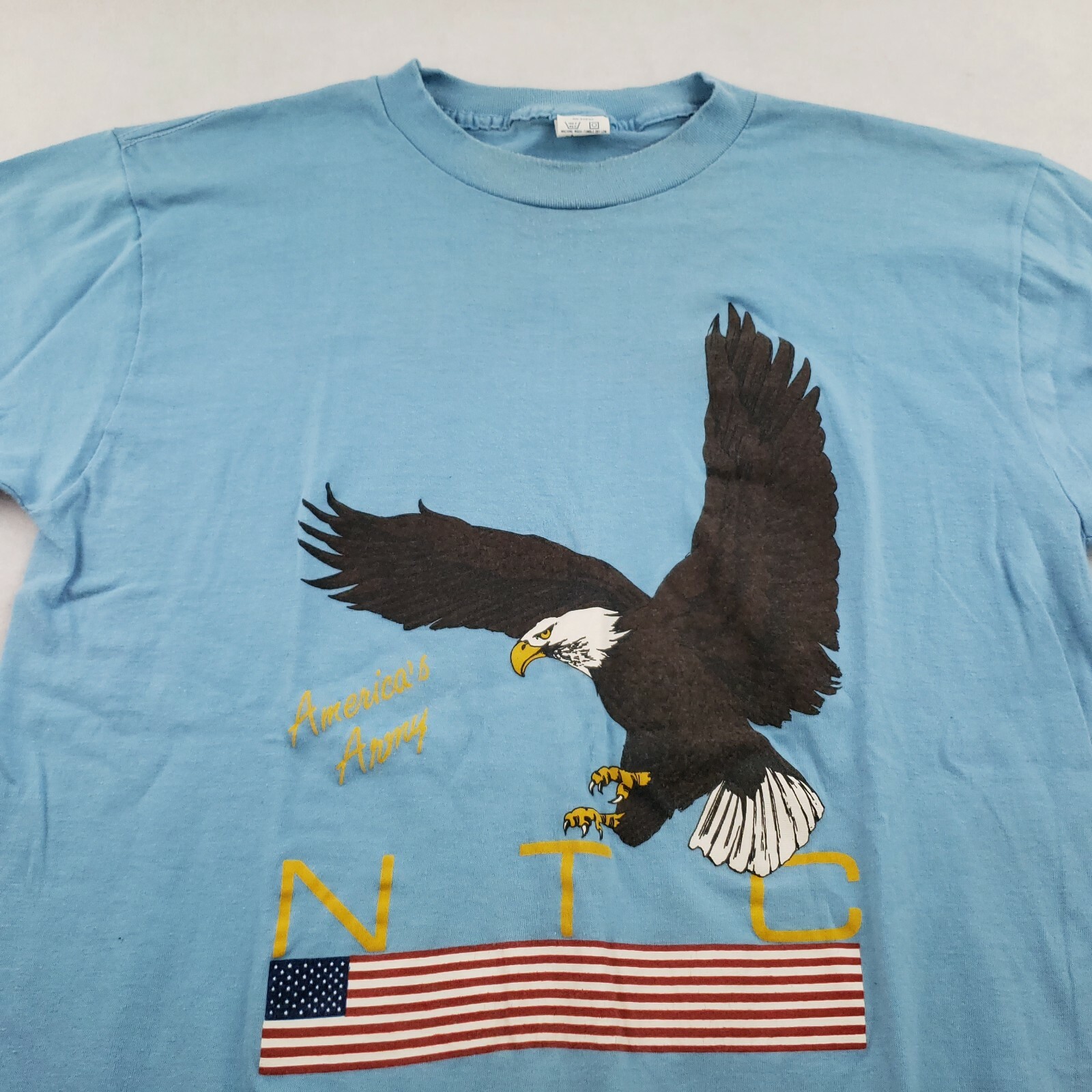 Vintage T Shirt America’s Army NTC Eagle Patriotic Flag National Training Men M