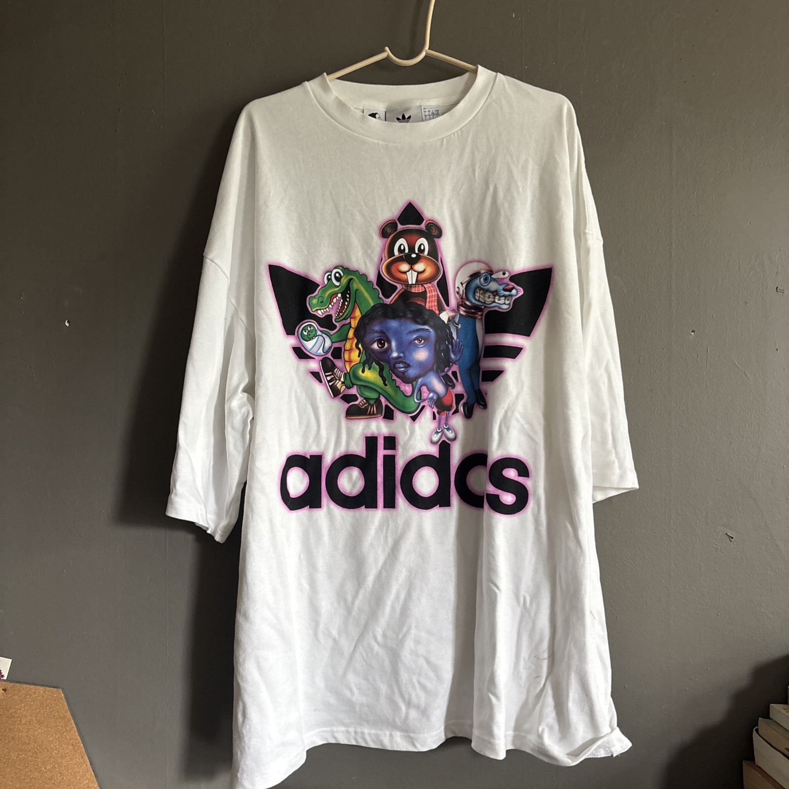 Adidas Kerwin Frost Shirt Mens XL White Cartoon Trefoil Streetwear Fits 2XL