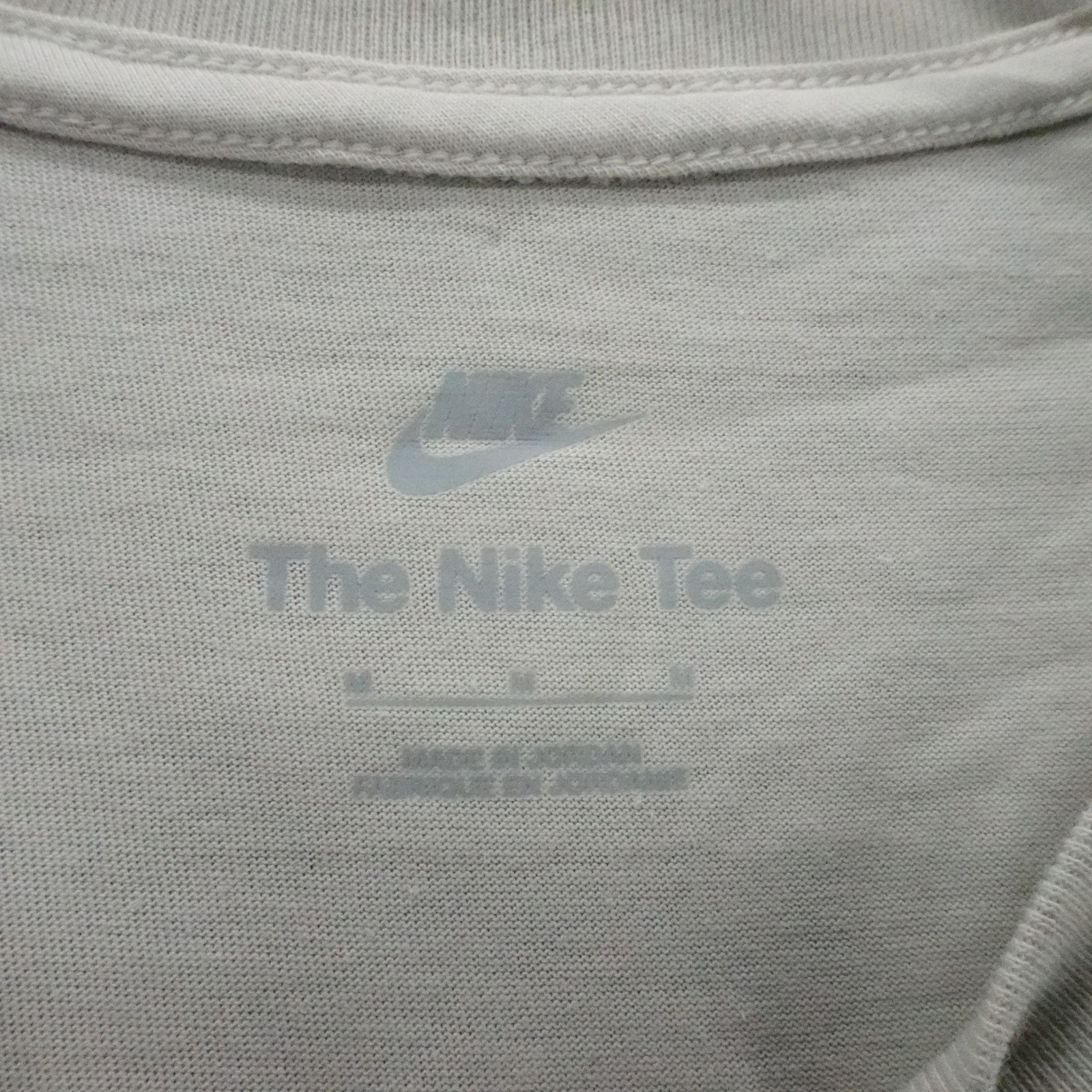 Nike Sportswear Club Tee Mens Medium Light Bone White Cotton T-Shirt AR4997-073