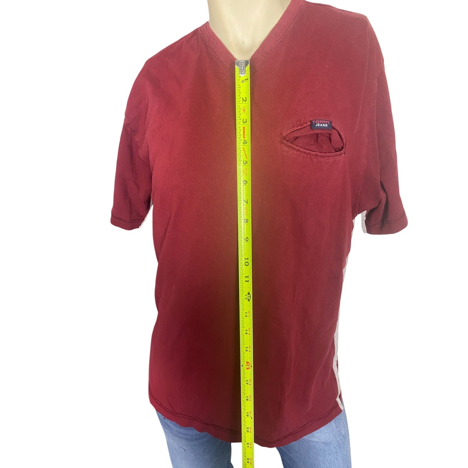 Vintage Tommy Jeans Mens Large Red V Neck Pocket T Shirt Flag Logo 90s