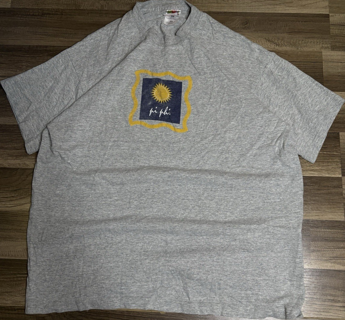 90s Fruit of the Loom HD Cotton Pi Beta Phi Pi Phi Graphic Gray Men’s XL T-Shirt