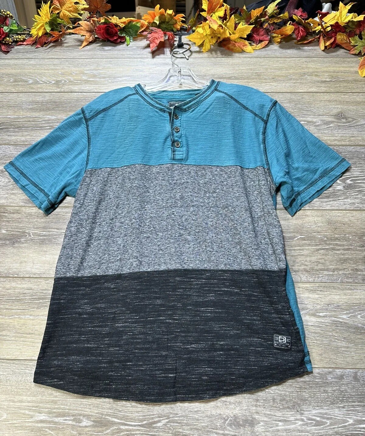 Distortion Shirt Size Large Men Henley Stretch Logo Teal, Gray, black Striped