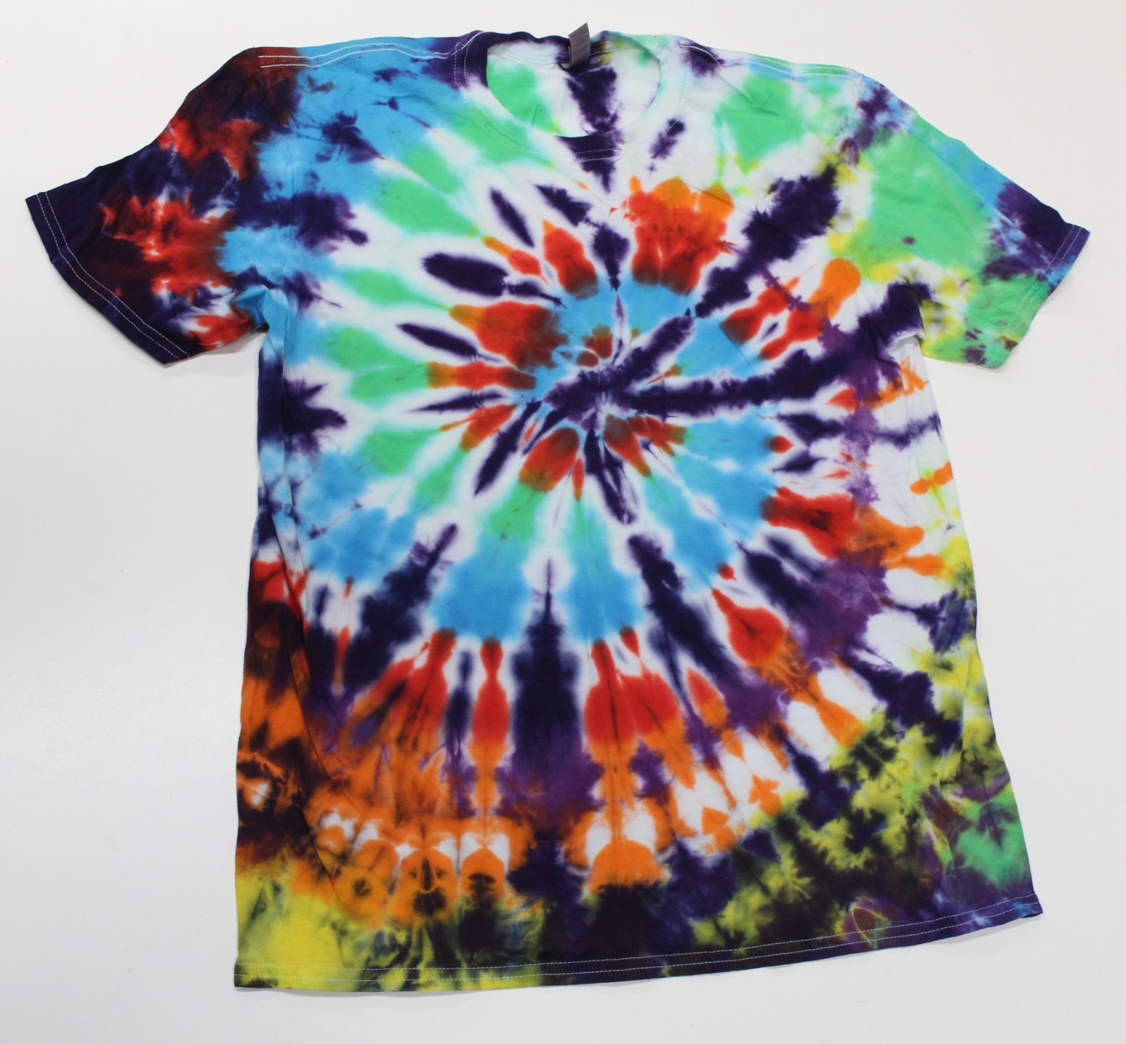 Tie Dye T-Shirt Adult L Purple Spin Parade Gildan Softstyle Cotton Short Sleeve