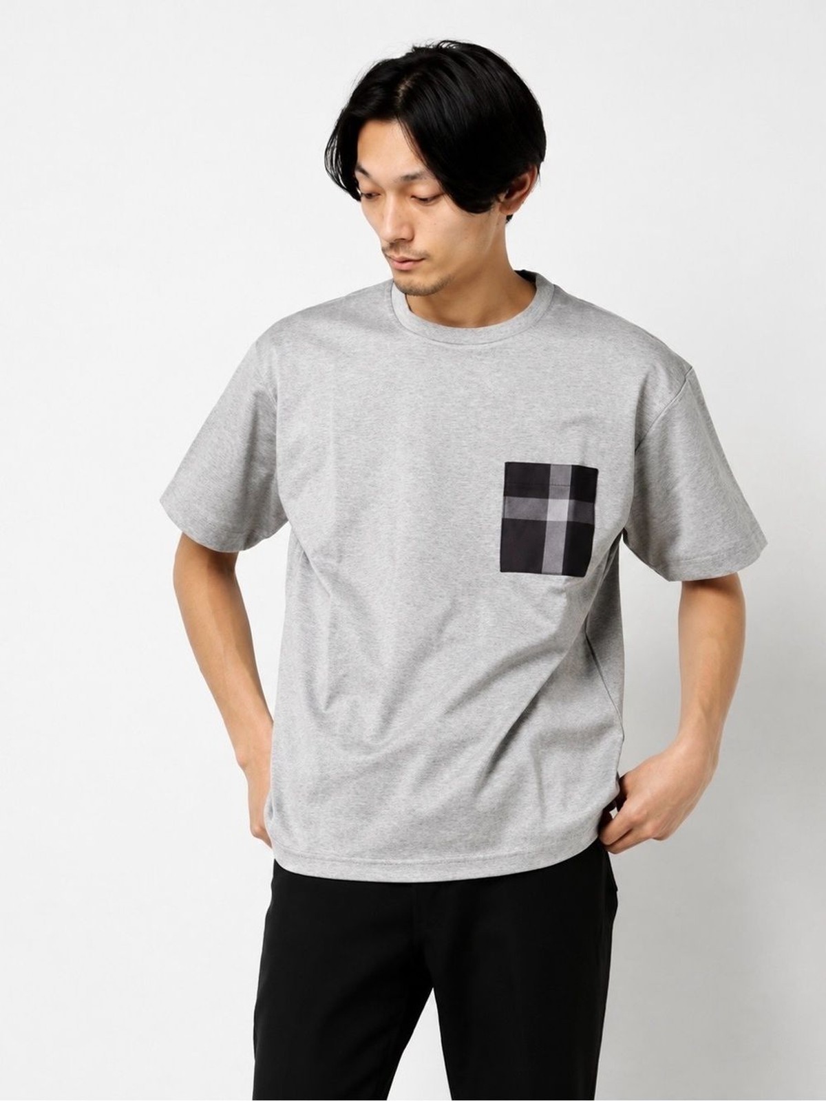 Black Label Crestbridge Men’s Heather Gray Tee with Black Plaid Pocket – Size S