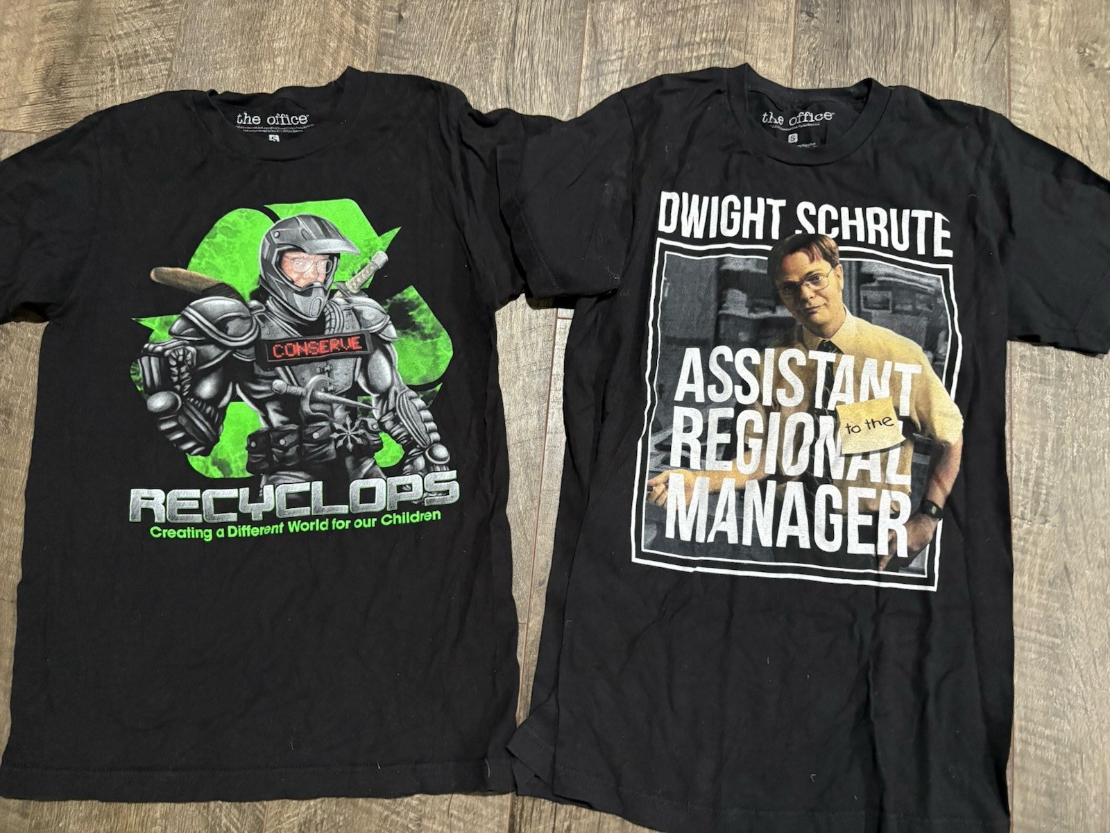 Lot Of 2 The Office T-shirts Tv Show Television Dwight Schrute Men’s Small NBC