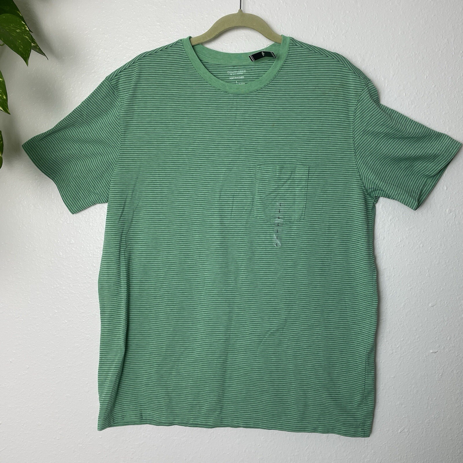 Roundtree & Yorke Men’s Shirt L Green Stripe Short-Sleeve Crew Soft-Washed NEW