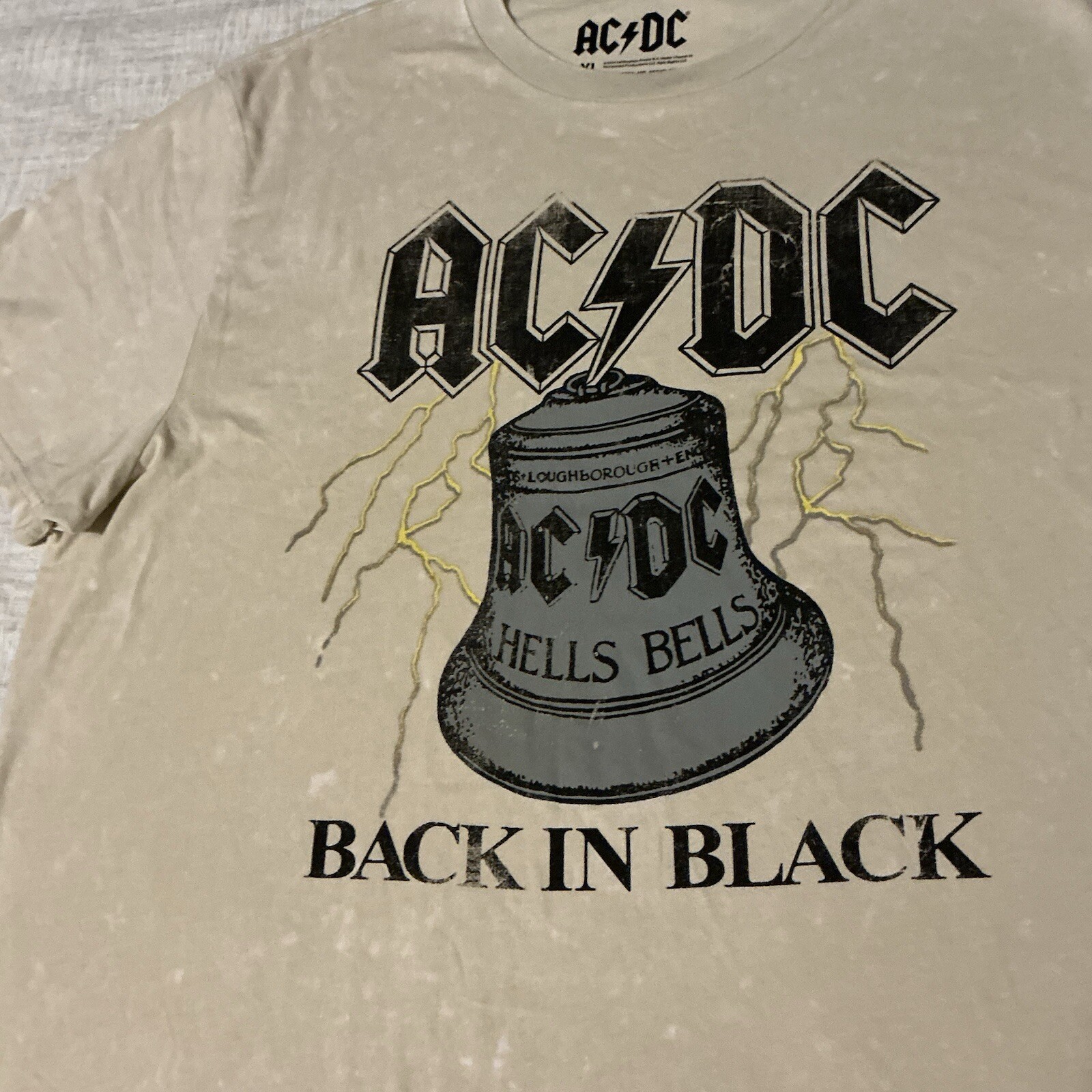AC/DC Men’s Soft Comfortable Lightweight Crewneck Short Tee NWT Sz L