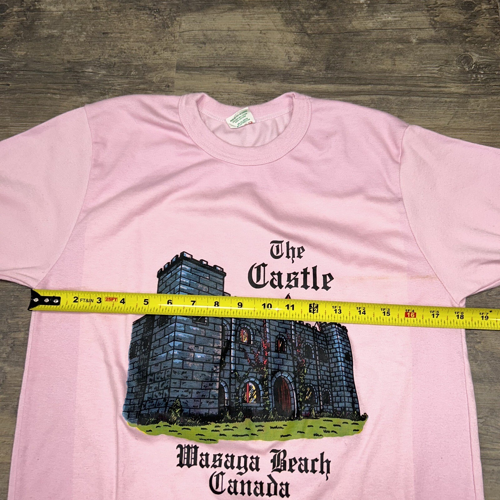 Vintage McLean Deluxe Graphic T Shirt Size XL The Castle Wasaga Beach, Canada