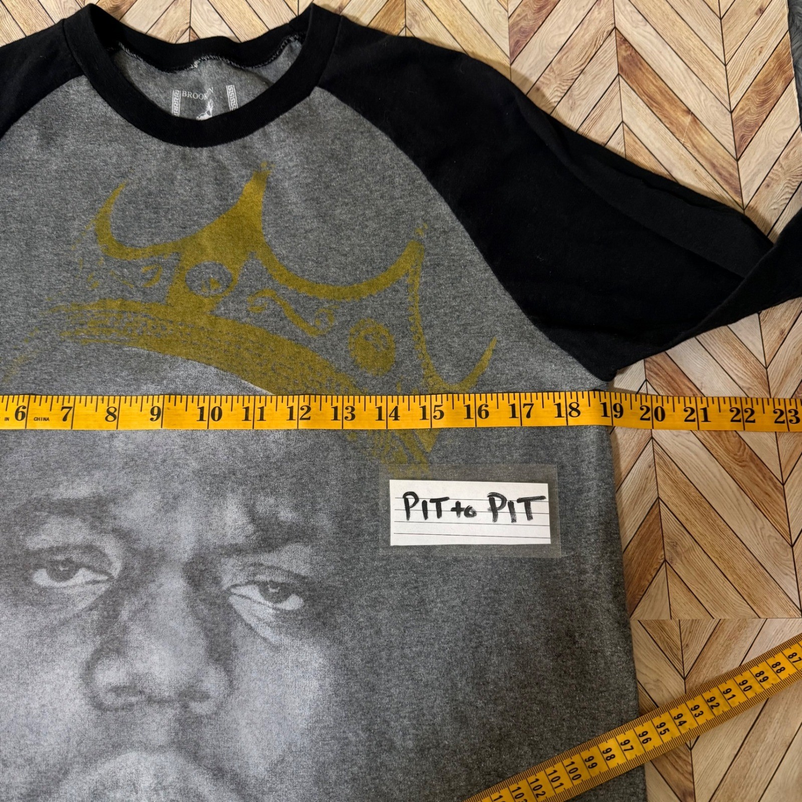 Brooklyn Mint Notorious BIG Graphic Baseball Tee Shirt Medium Gray Black