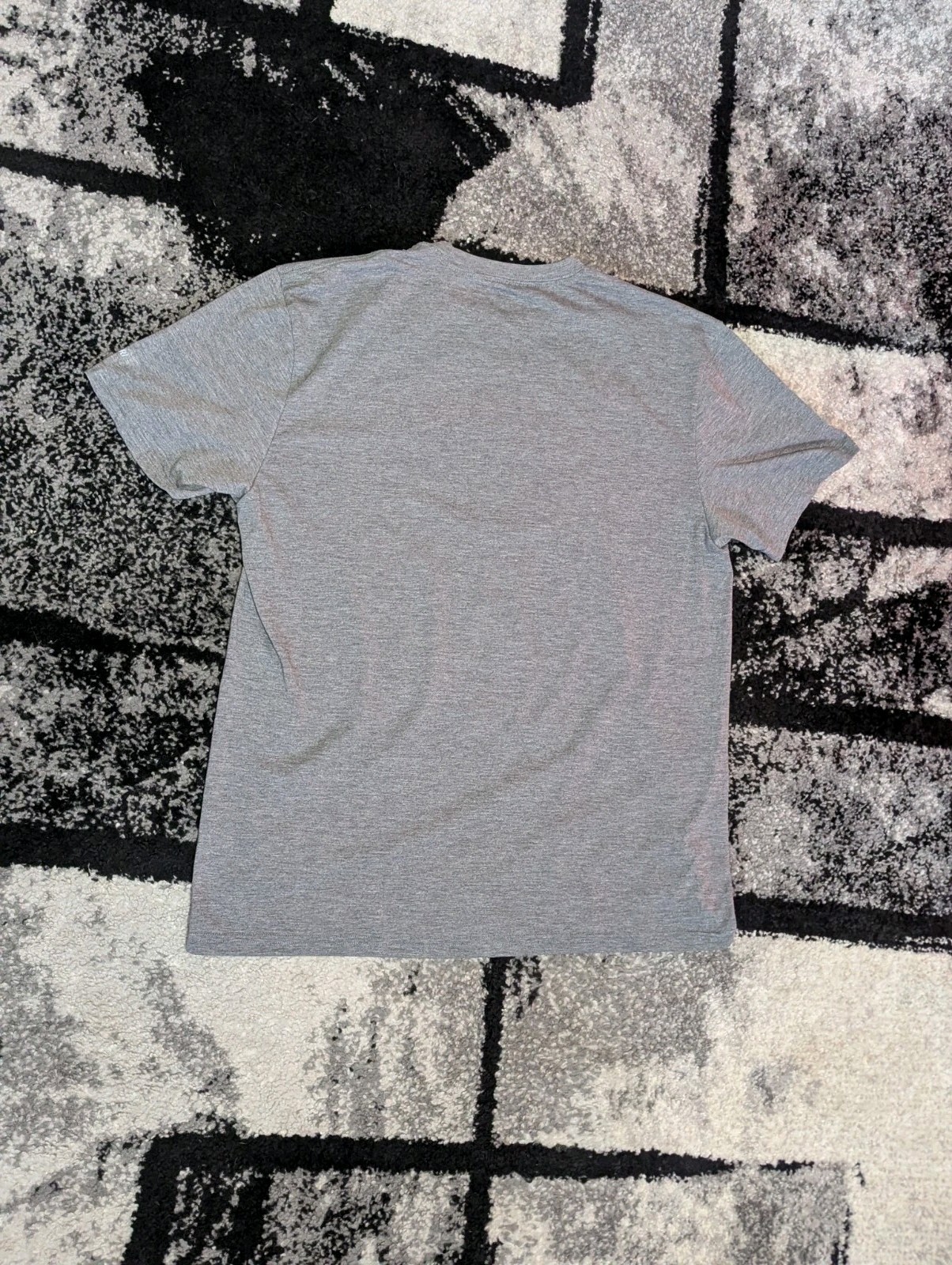 Fox Men’s Gray Cotton Knit T-Shirt L Short Sleeve Crew Neck Camo Logo