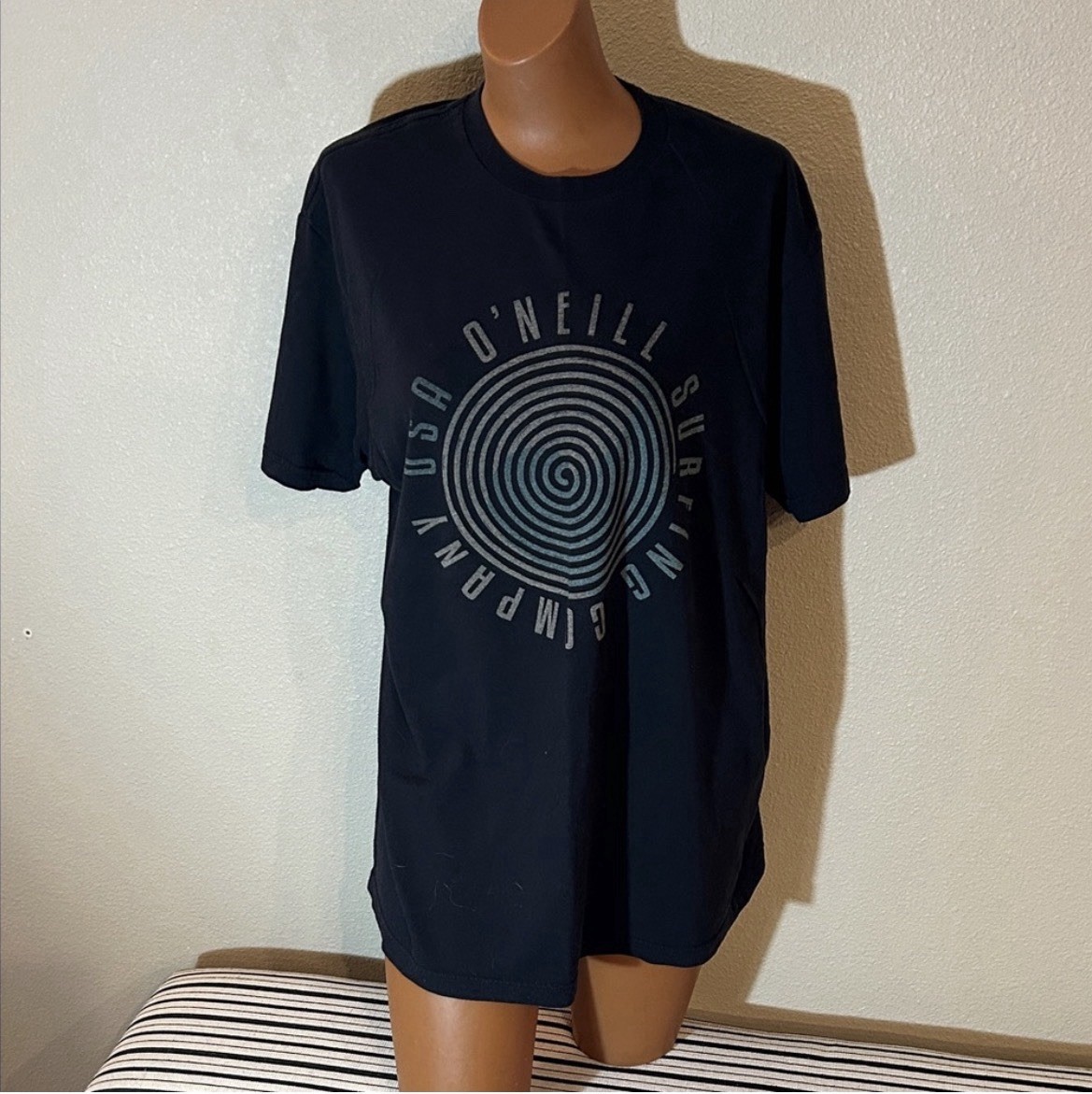 O’Neill Premium Tee Men’s Black Graphic Logo Crew Neck Short Sleeve T-Shirt L