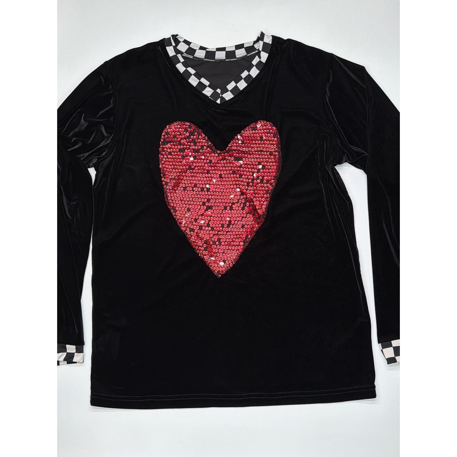 Mens Black Velvet Long Sleeve V Neck Shirt Red Sequin Heart Checkerboard Trim M