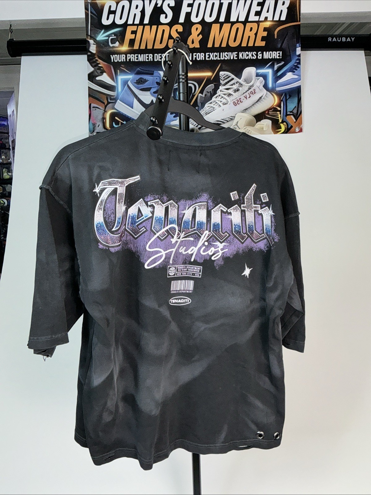 NEW Tenaciti Men’s Streetwear T-Shirt Size Medium (MSRP $120)