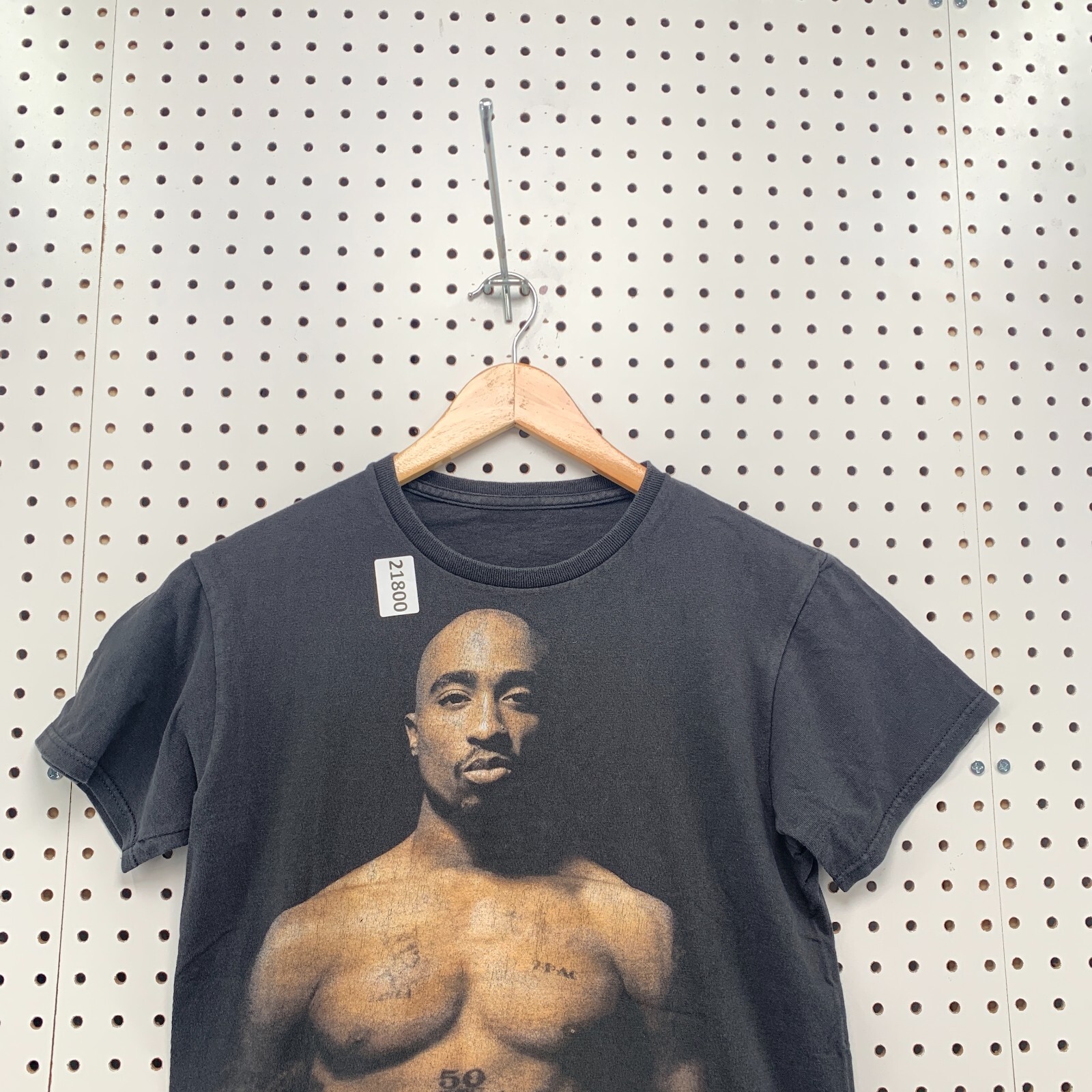 Tupac 2PAC Shirt Black If You Dont Know Me Dont Judge Me Fit Women M 17.5×25