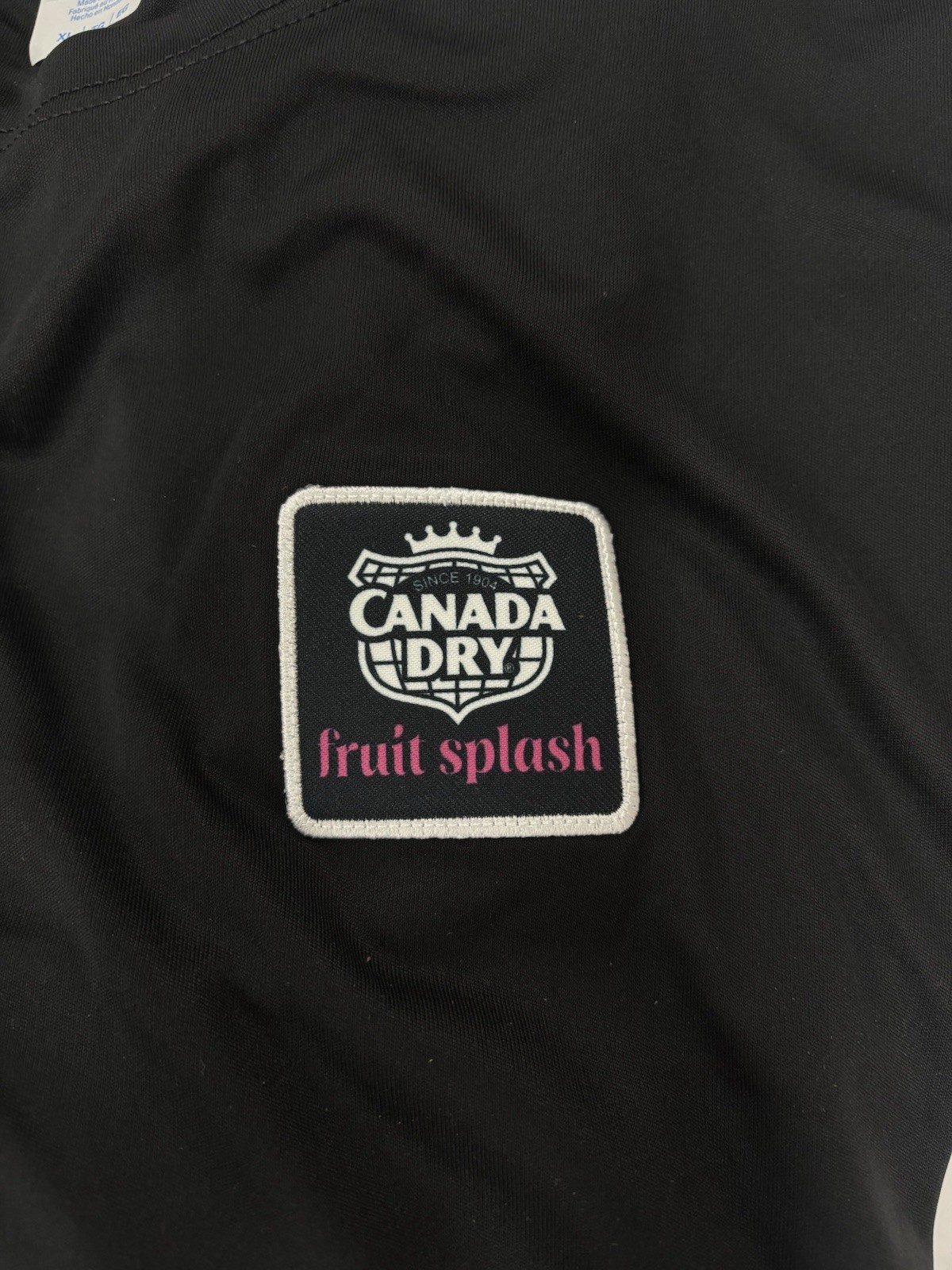 Canada Dry Strawberry Fruit Splash Promotional Men’s Long Sleeve T-Shirt X-Large