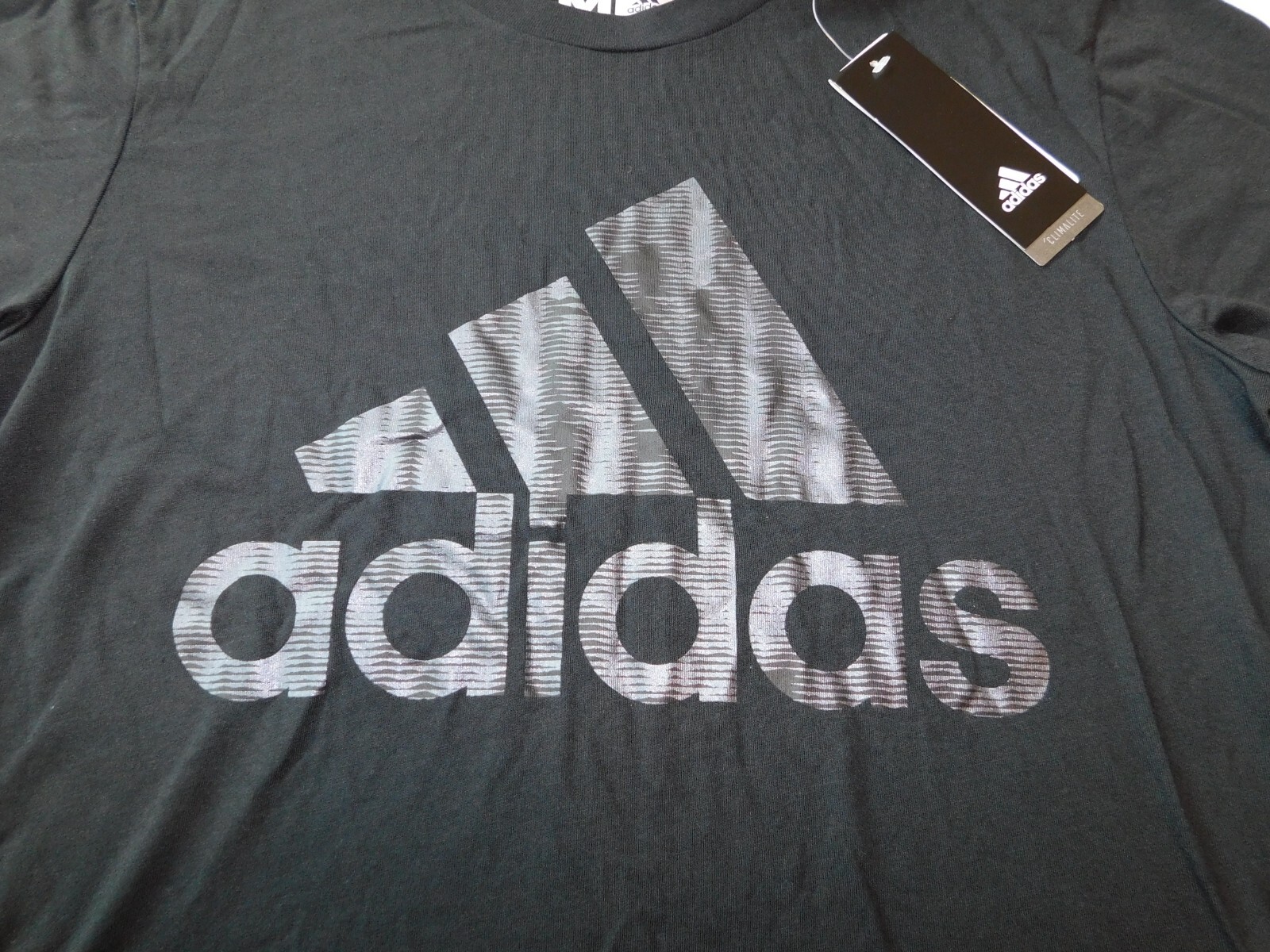 Adidas The Go To Performance TEE Men’s Size M medium Black CW5257 T Shirt