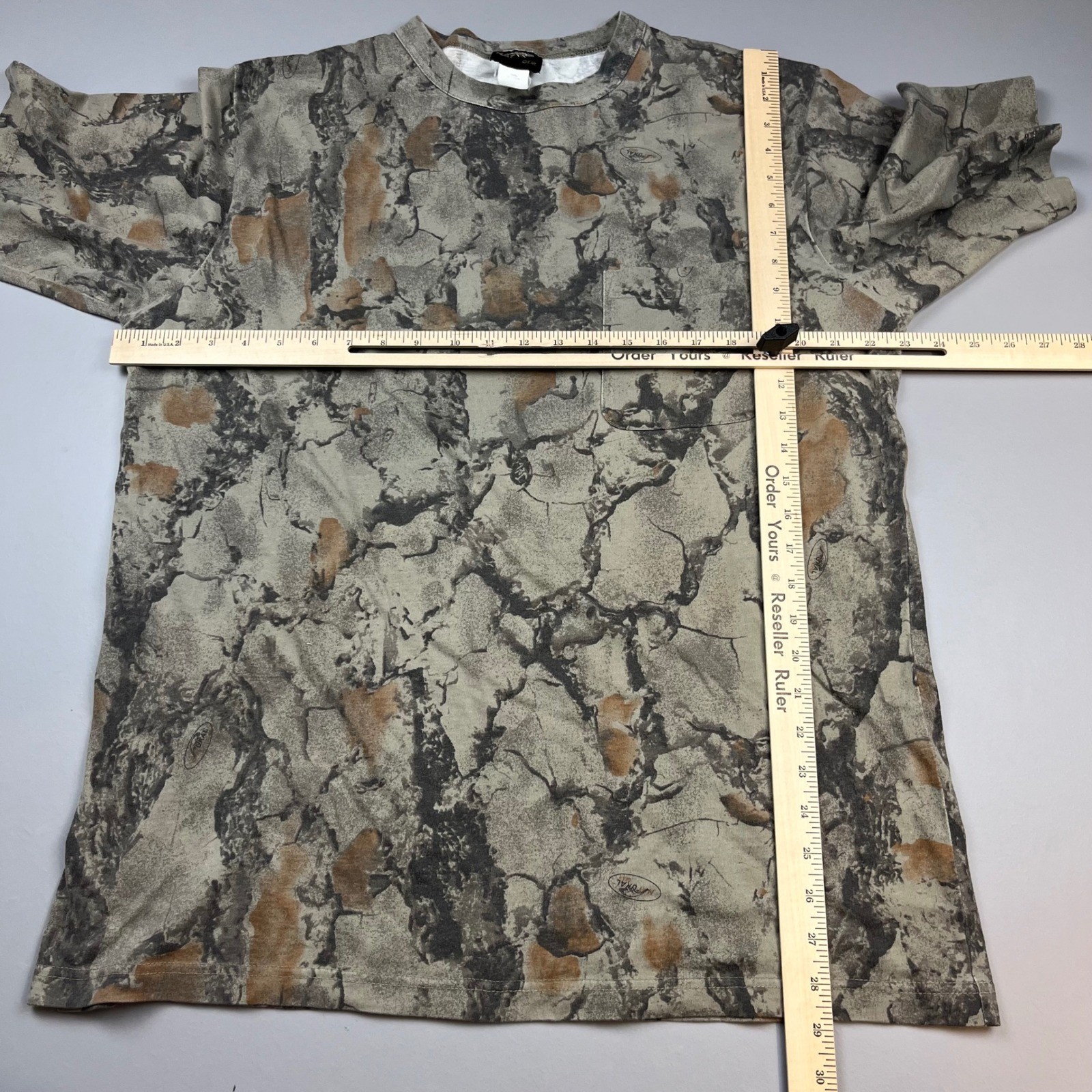 VTG Natural Gear Pocket T-Shirt Mens XL Brown Tan Camo Bark Hunting Short Sleeve