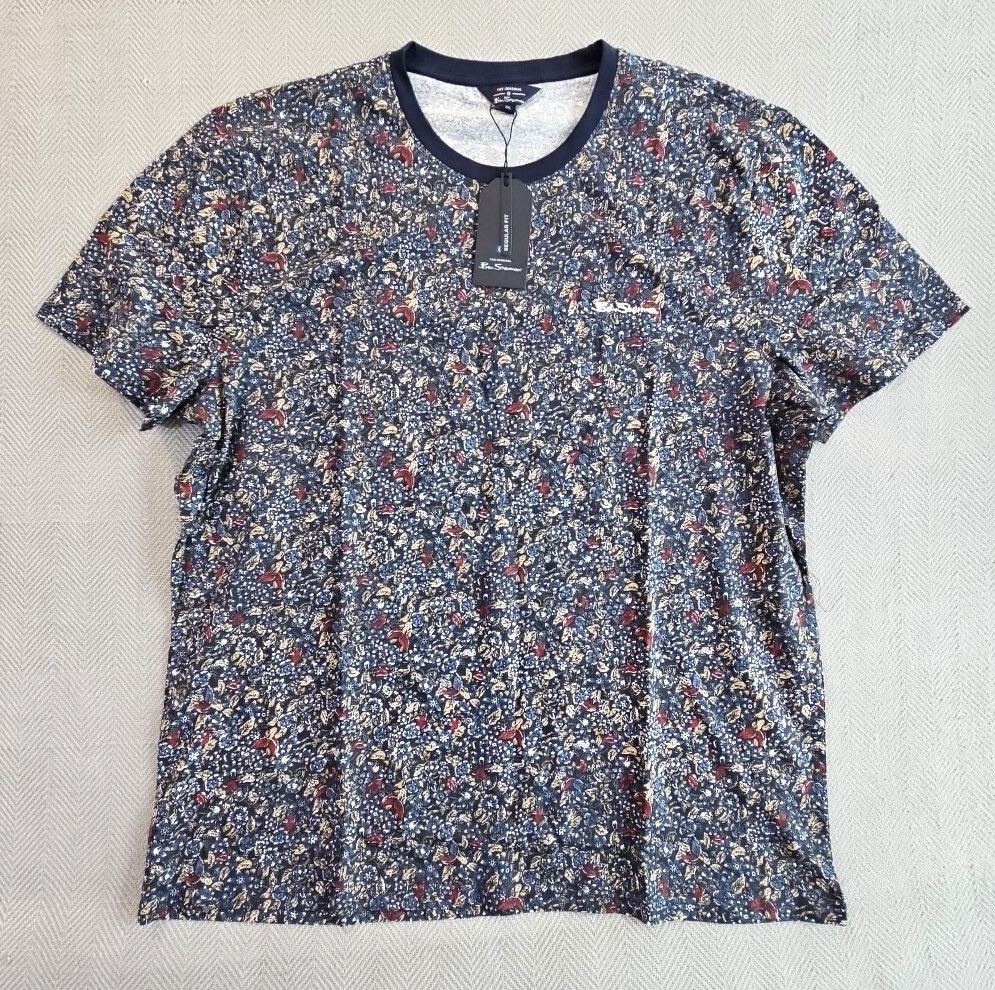 Ben Sherman Crew Neck Shirt Men’s XXL NWT Navy Floral Short Sleeve BS12SK180
